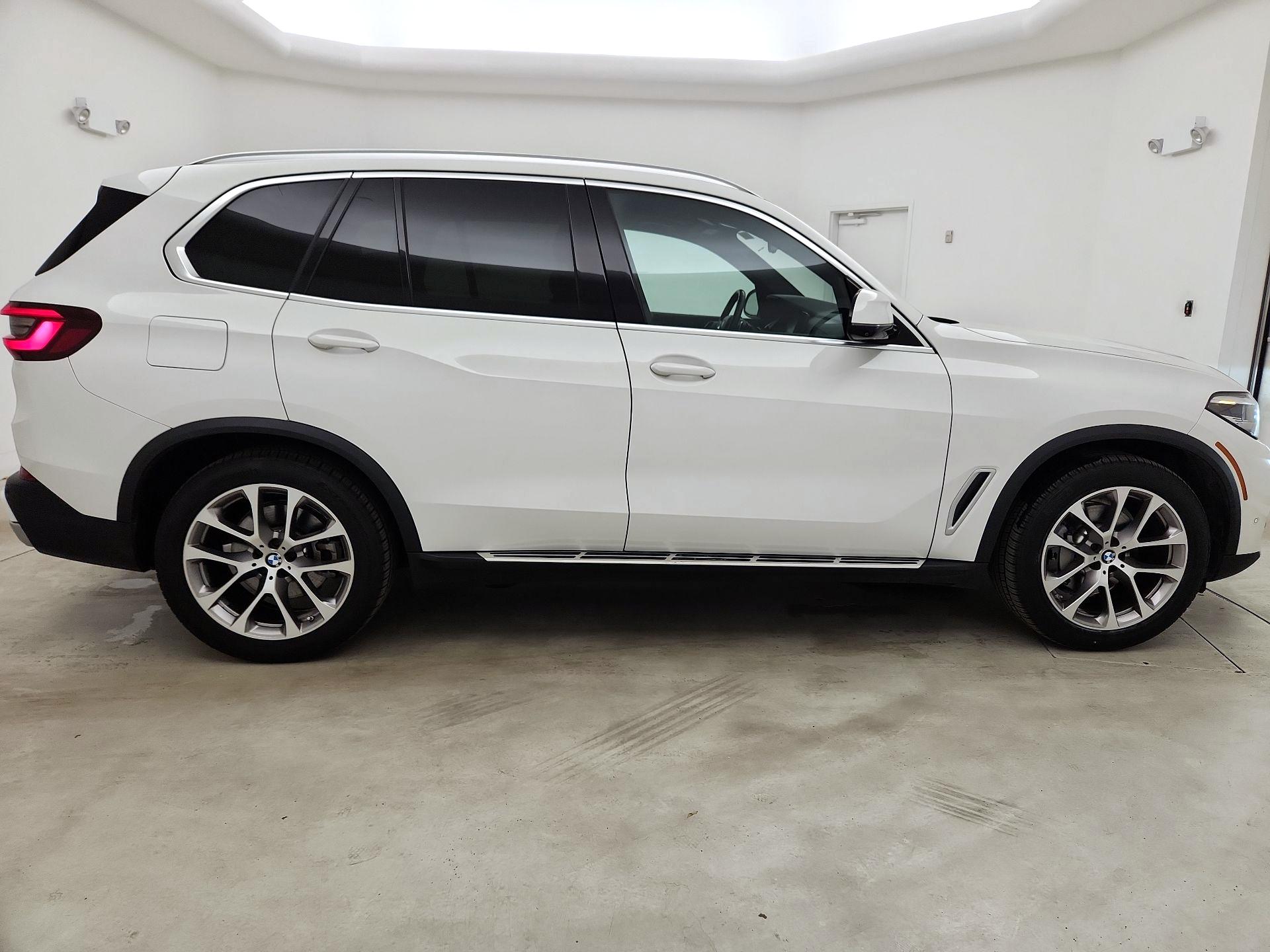 Thumbnail: 2023 BMW X5 - 4