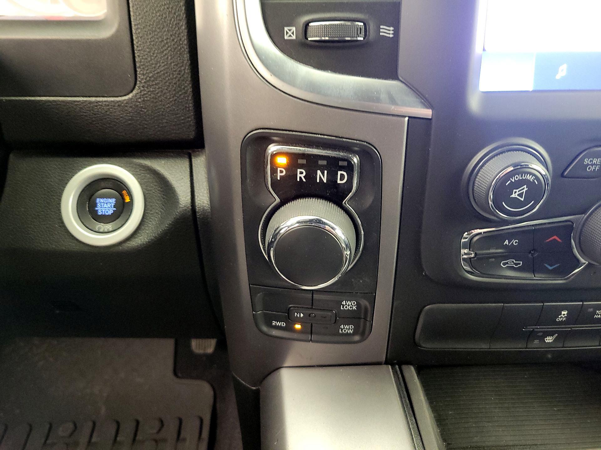 Thumbnail: 2022 RAM 1500 Classic - 17