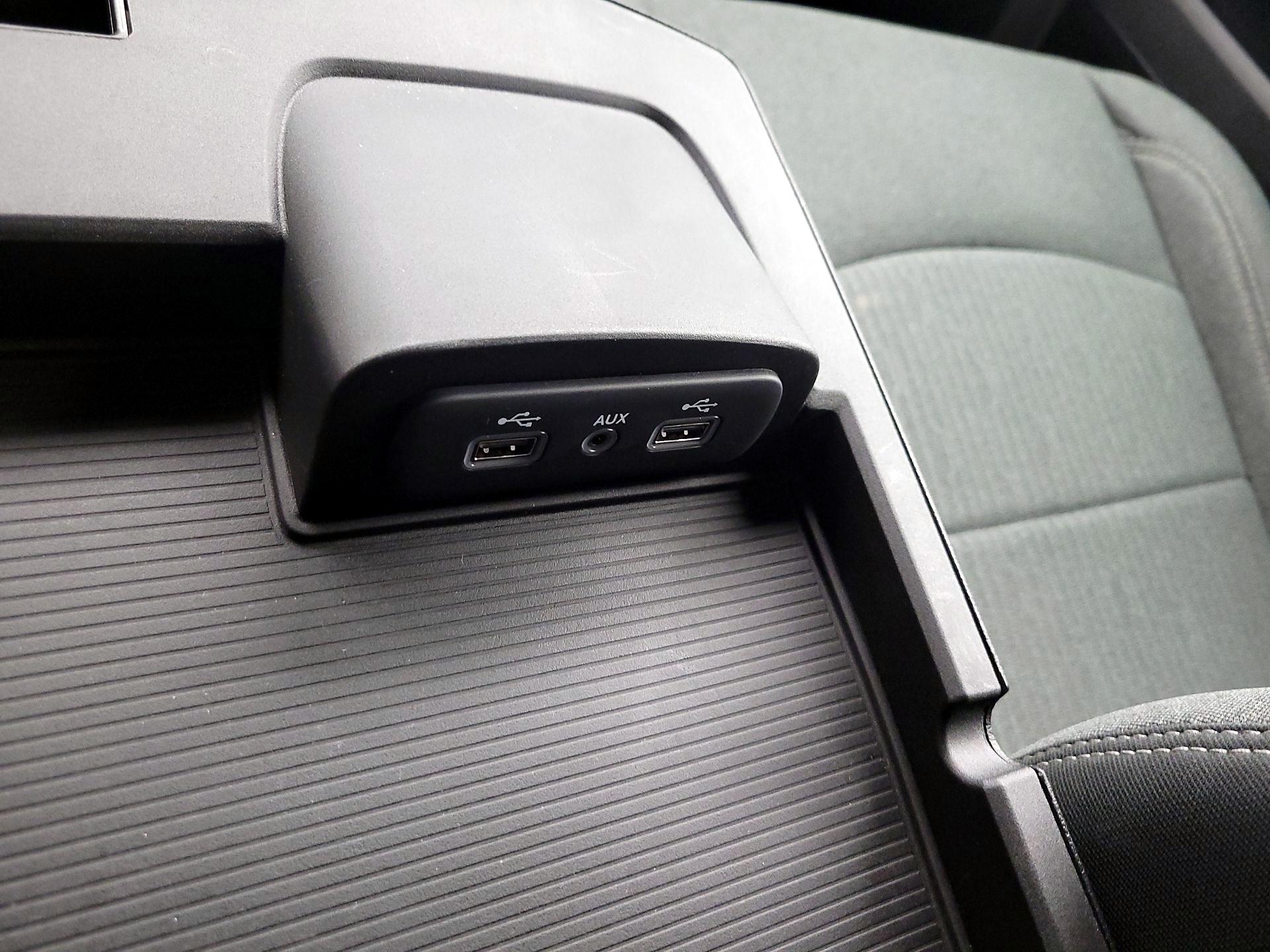 Thumbnail: 2022 RAM 1500 Classic - 18