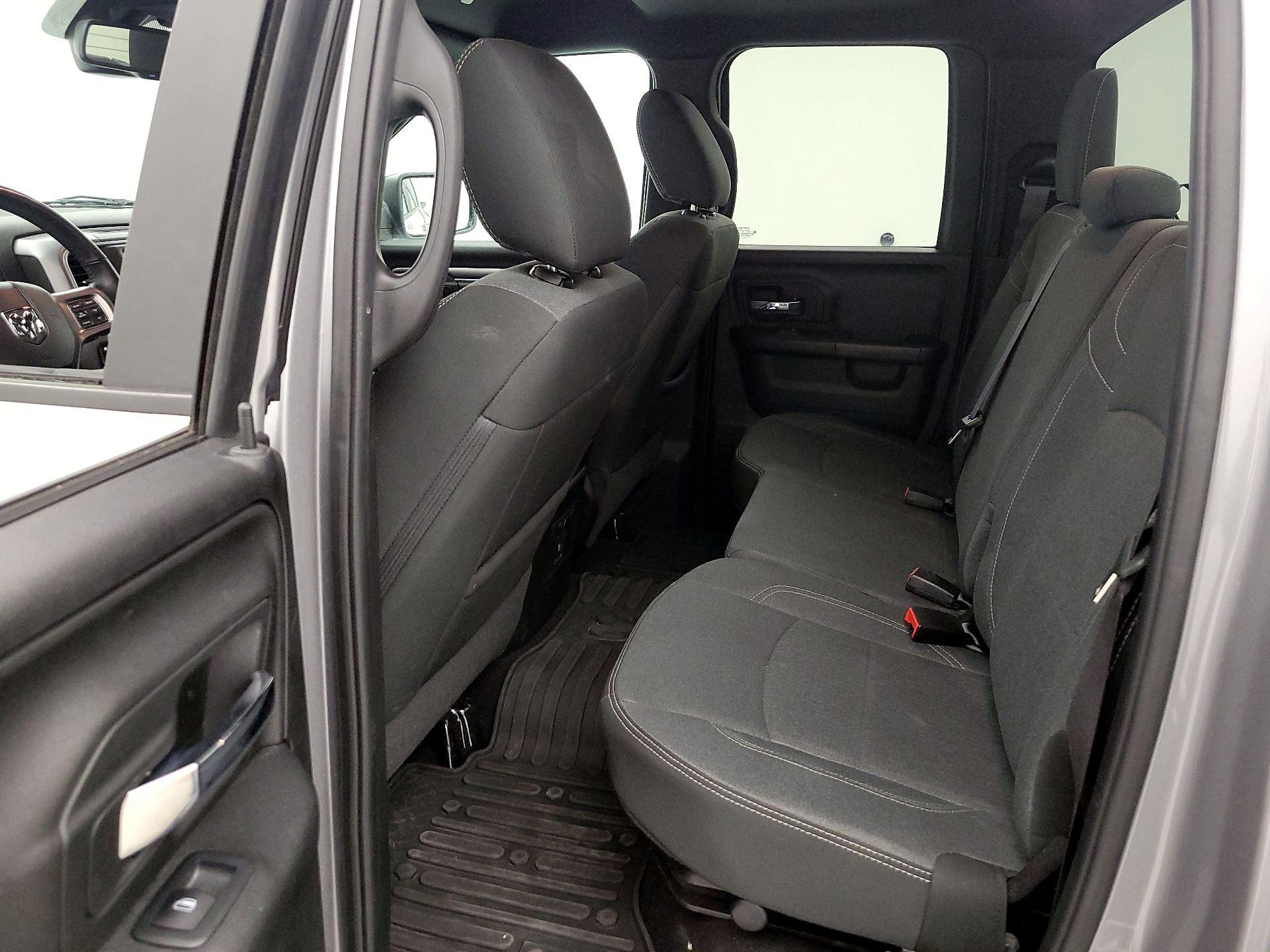 Thumbnail: 2022 RAM 1500 Classic - 19