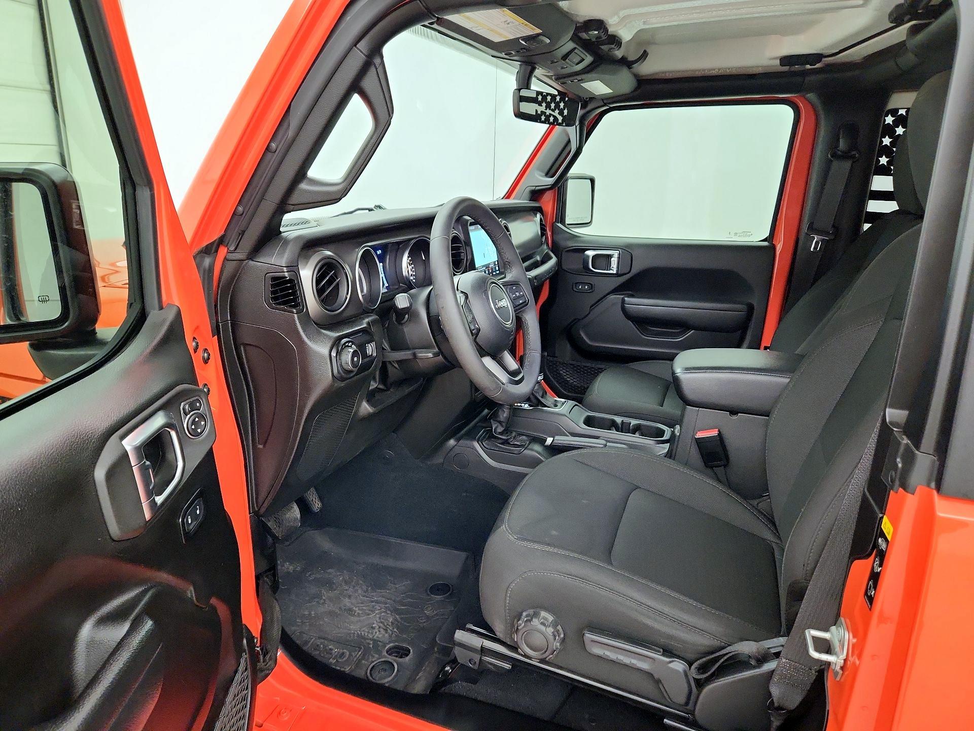 Thumbnail: 2023 Jeep Wrangler - 9