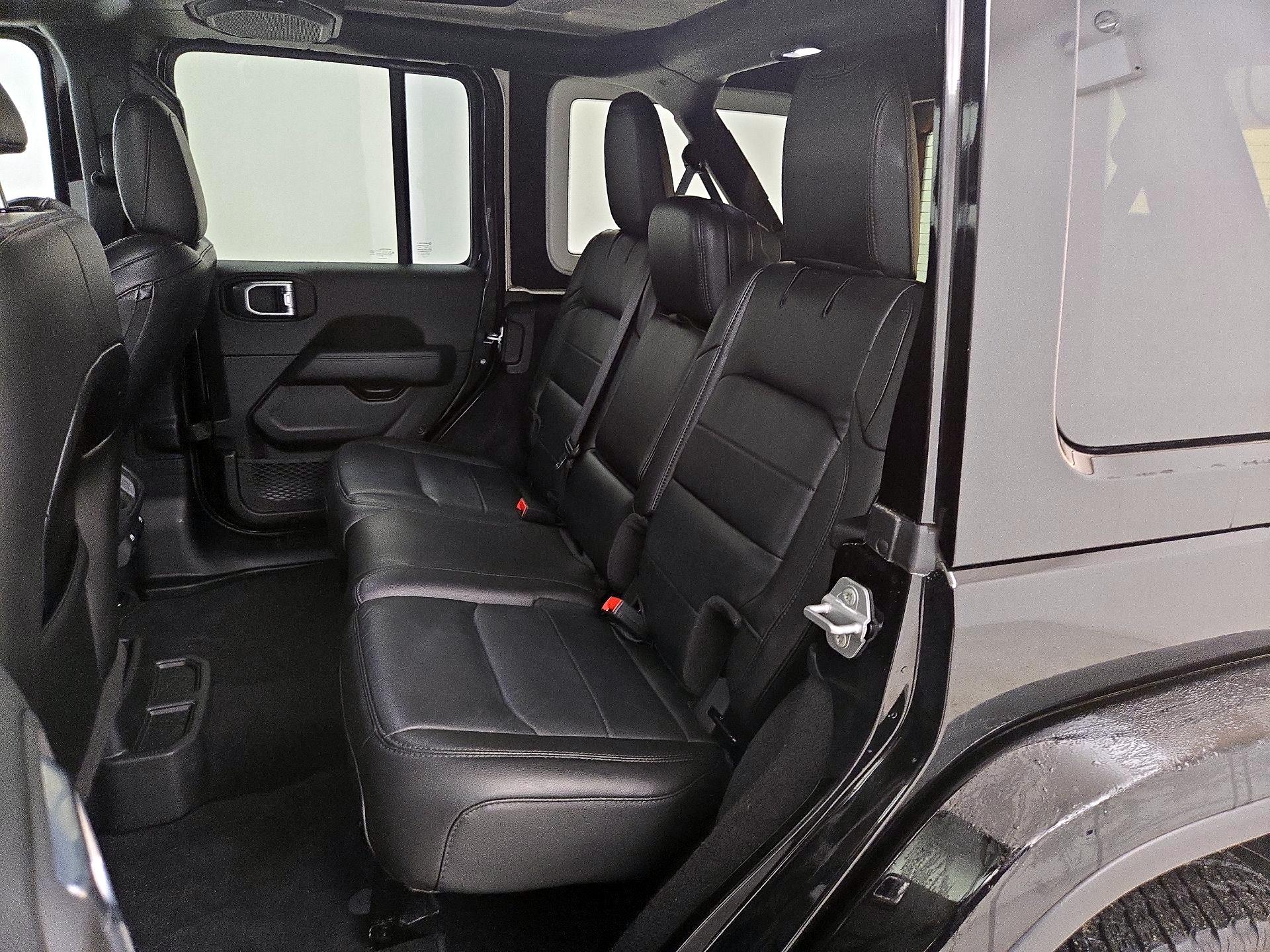 Thumbnail: 2021 Jeep Wrangler - 19