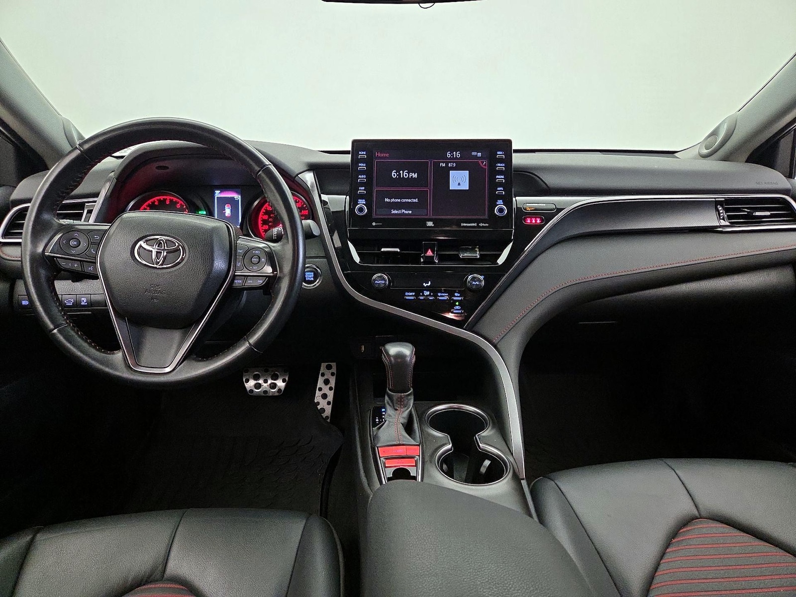 2023 Toyota Camry TRD - Photo 10