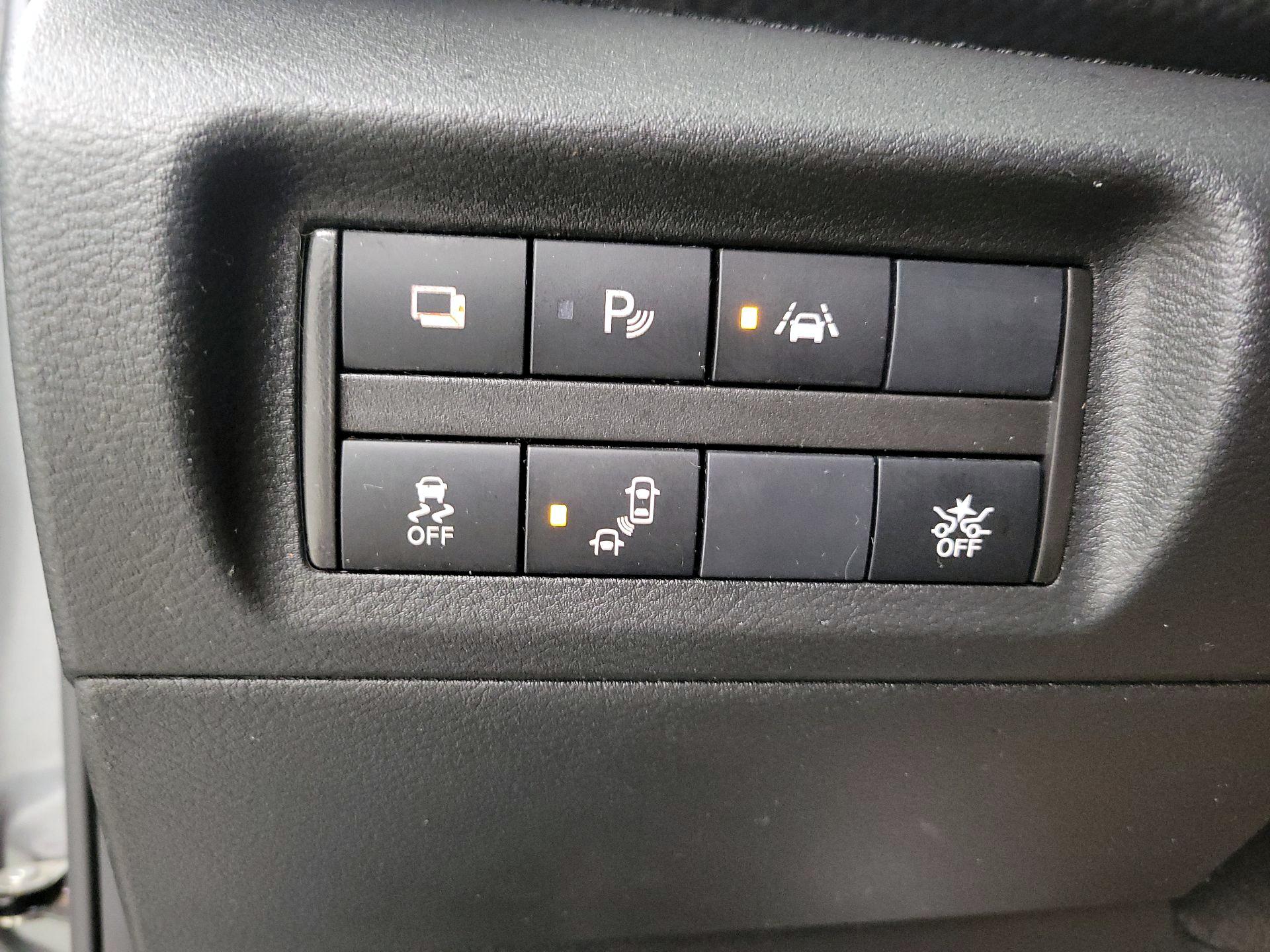 Thumbnail: 2024 Nissan Kicks - 13