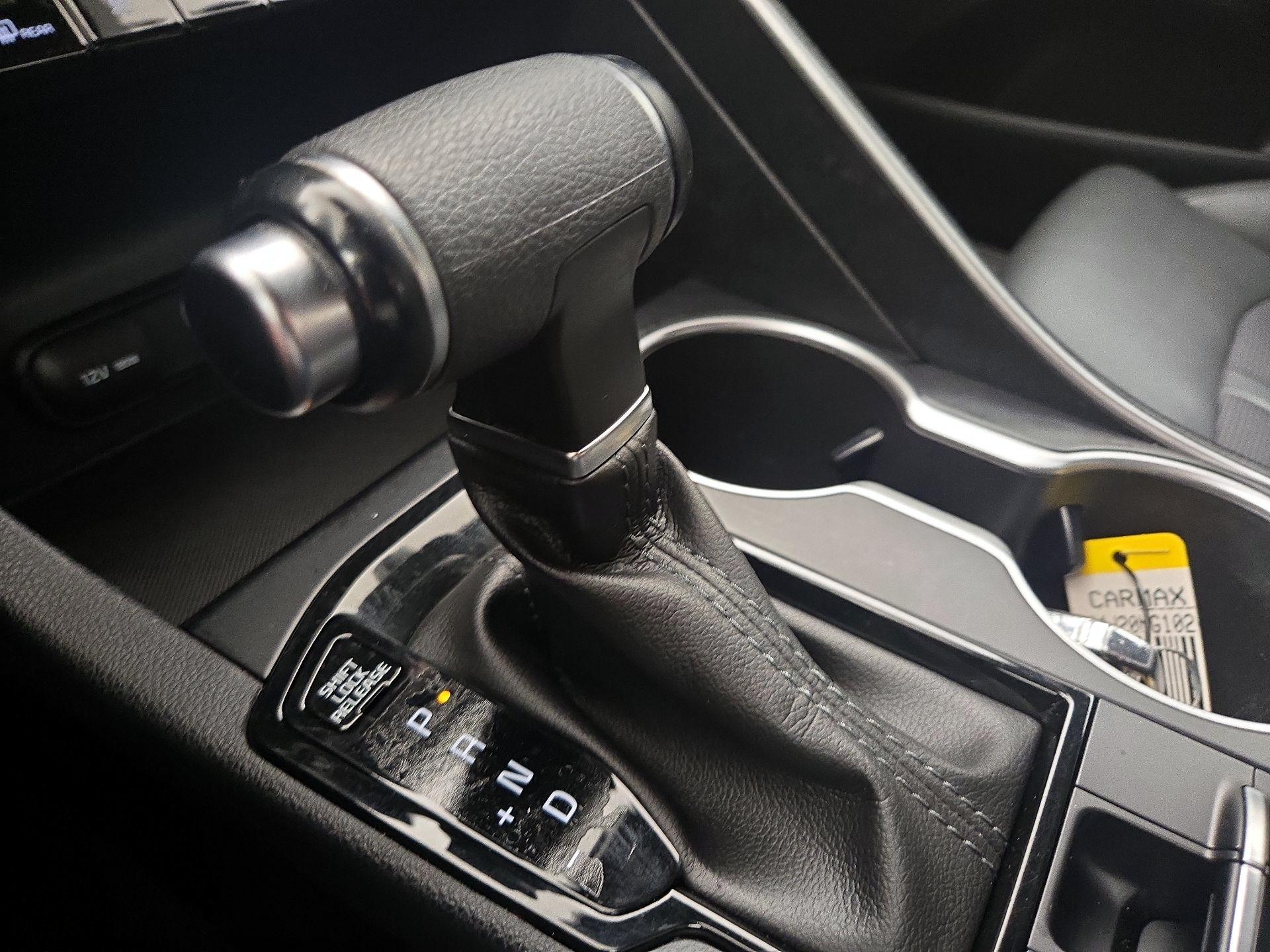 Thumbnail: 2022 Kia K5 - 18