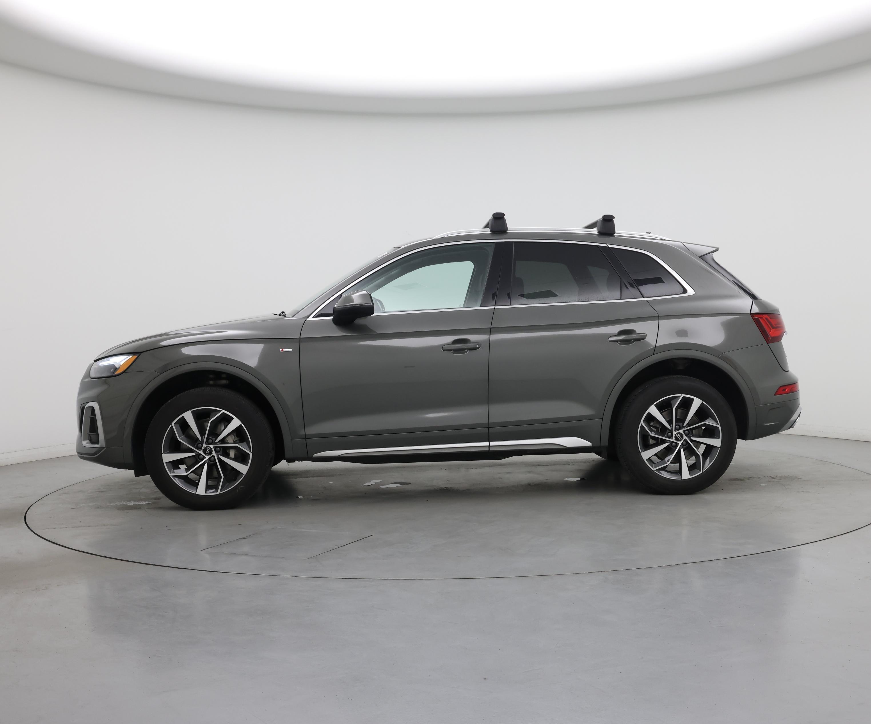 Thumbnail: 2024 Audi Q5 - 3