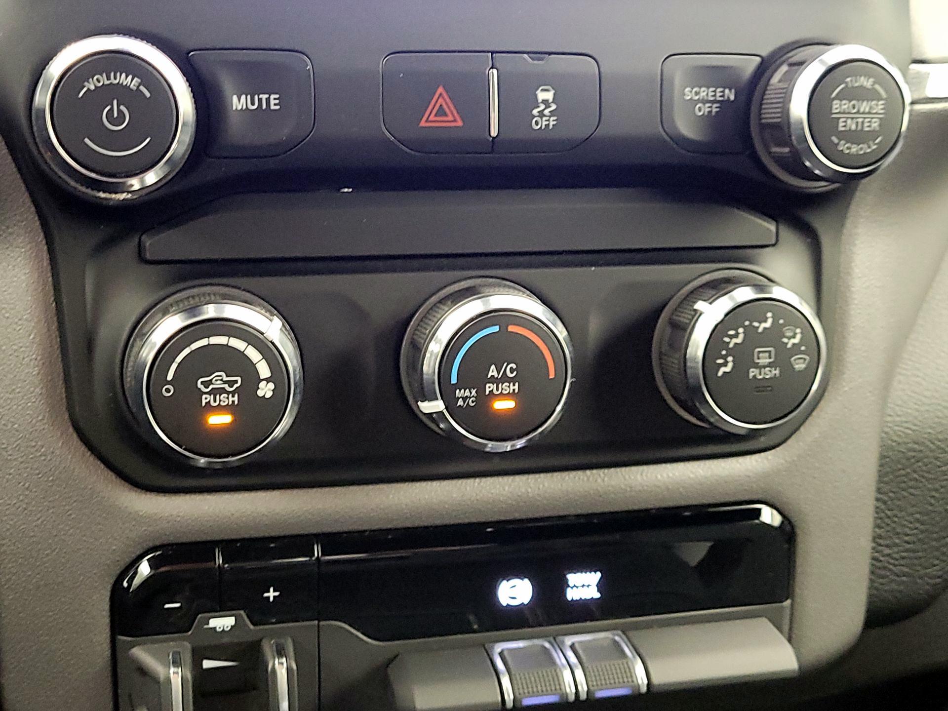 Thumbnail: 2024 RAM 2500 - 16