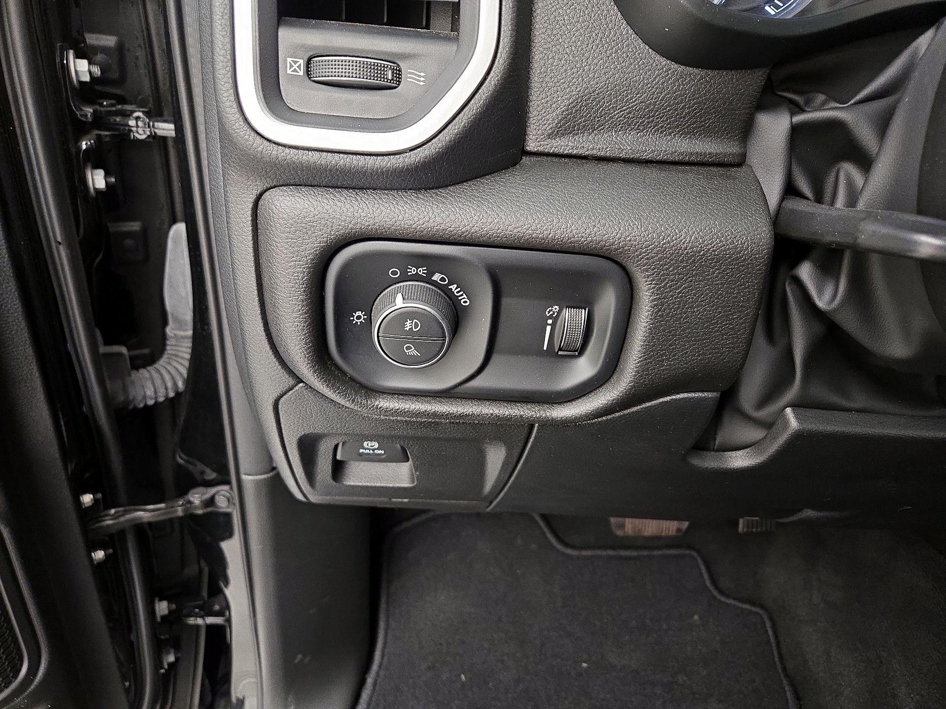 Thumbnail: 2022 RAM 1500 - 13