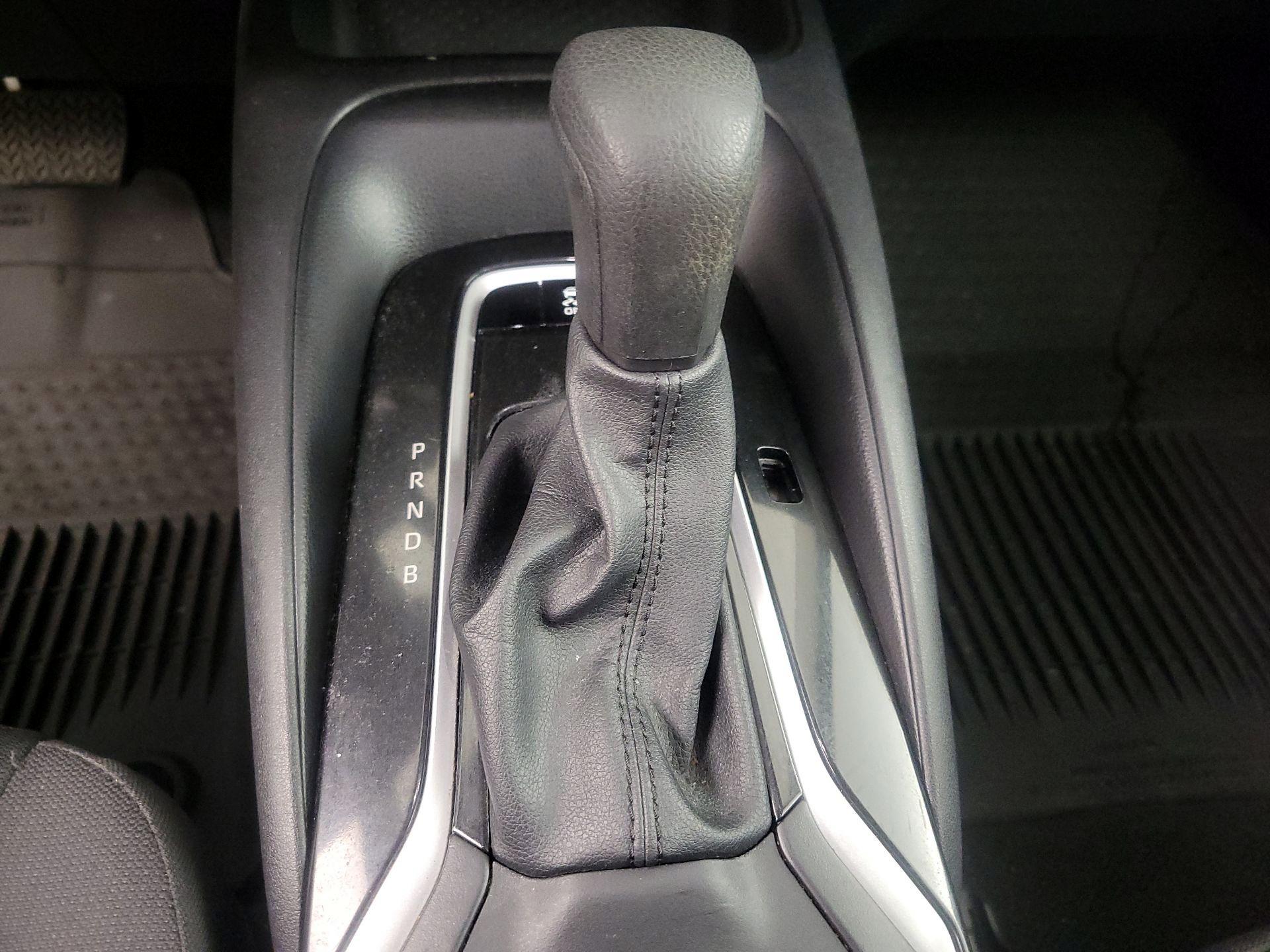 Thumbnail: 2025 Toyota Corolla - 17