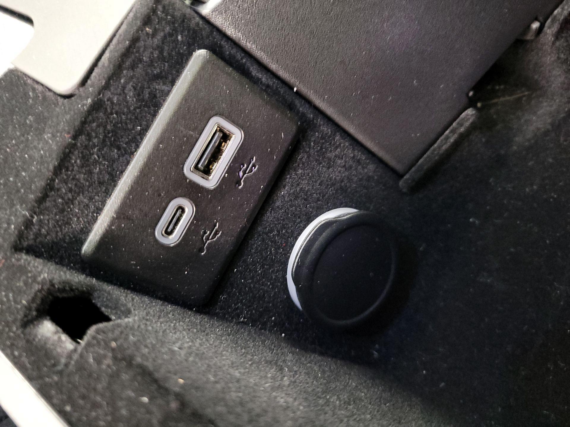 Thumbnail: 2025 Cadillac CT5 - 19