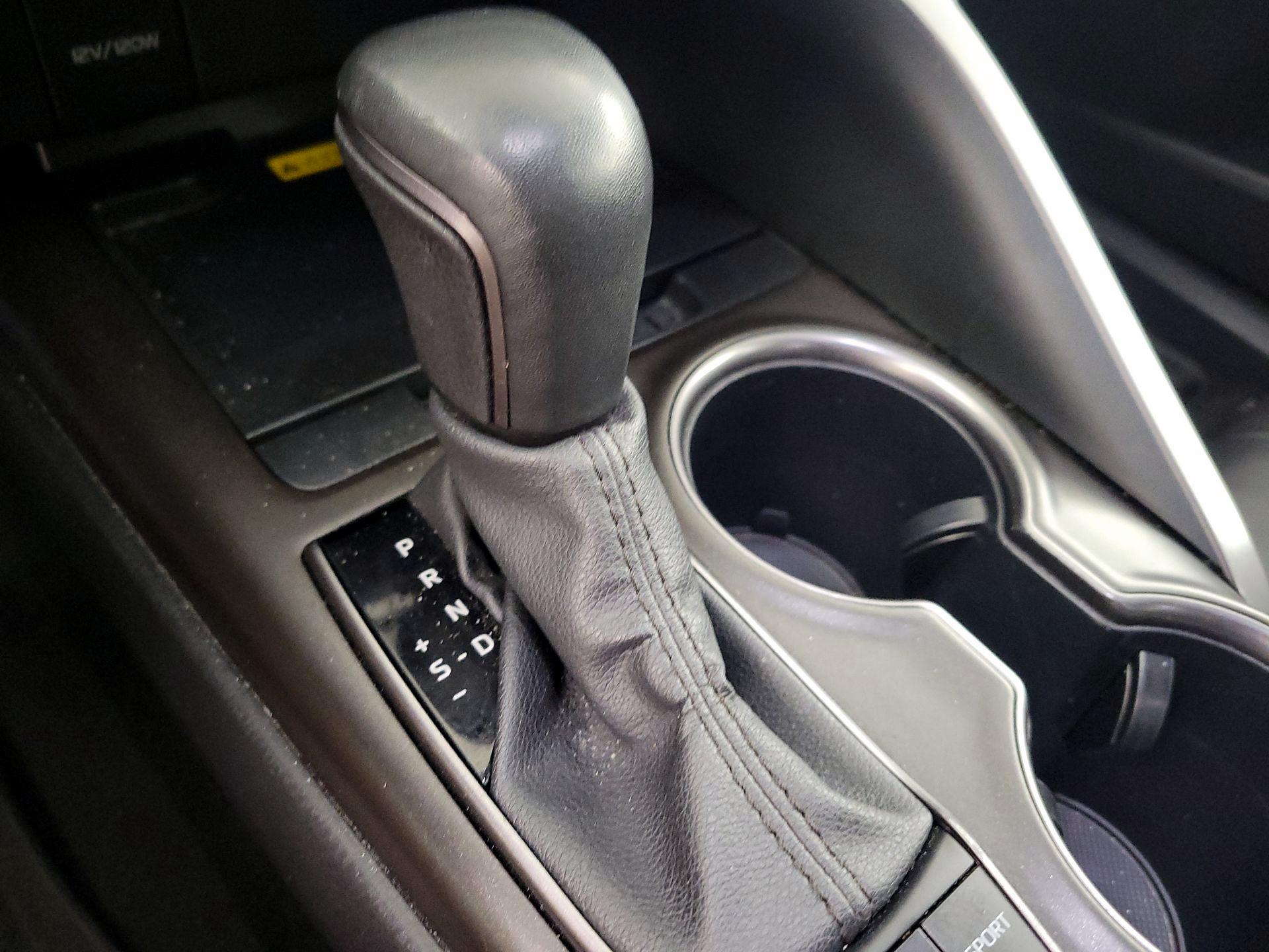 Thumbnail: 2024 Toyota Camry - 17