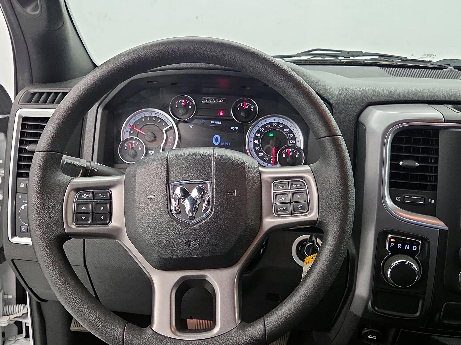 Thumbnail: 2022 RAM 1500 Classic - 10