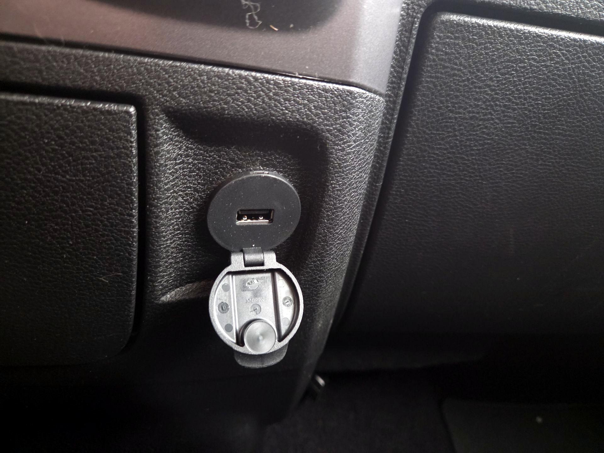 Thumbnail: 2022 RAM 1500 Classic - 18