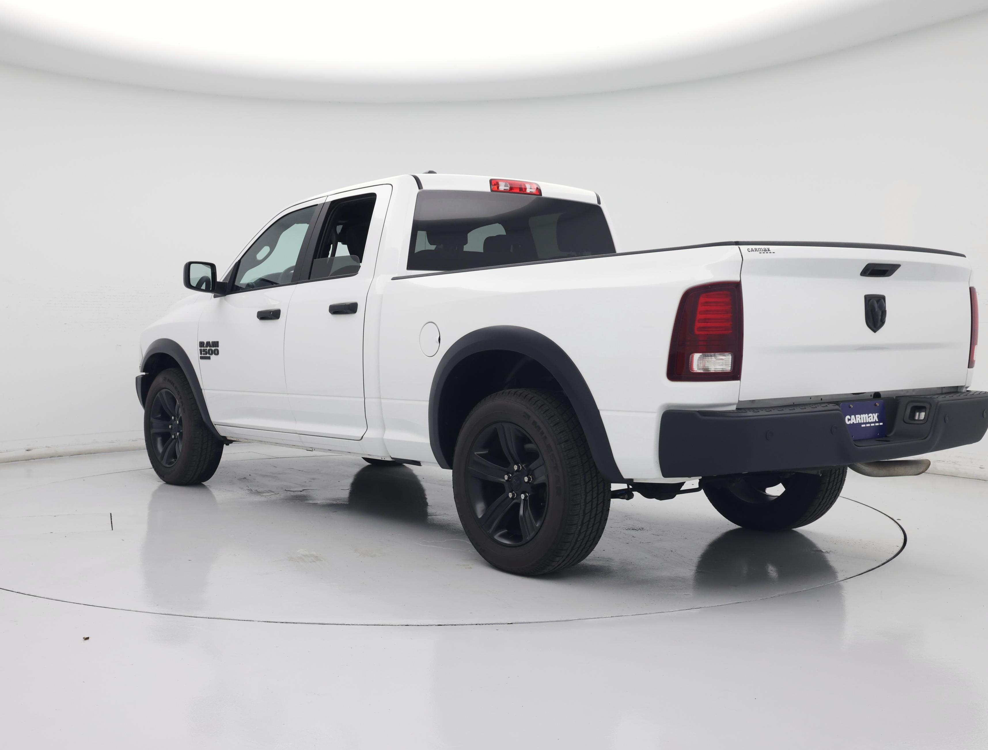 Thumbnail: 2022 RAM 1500 Classic - 2