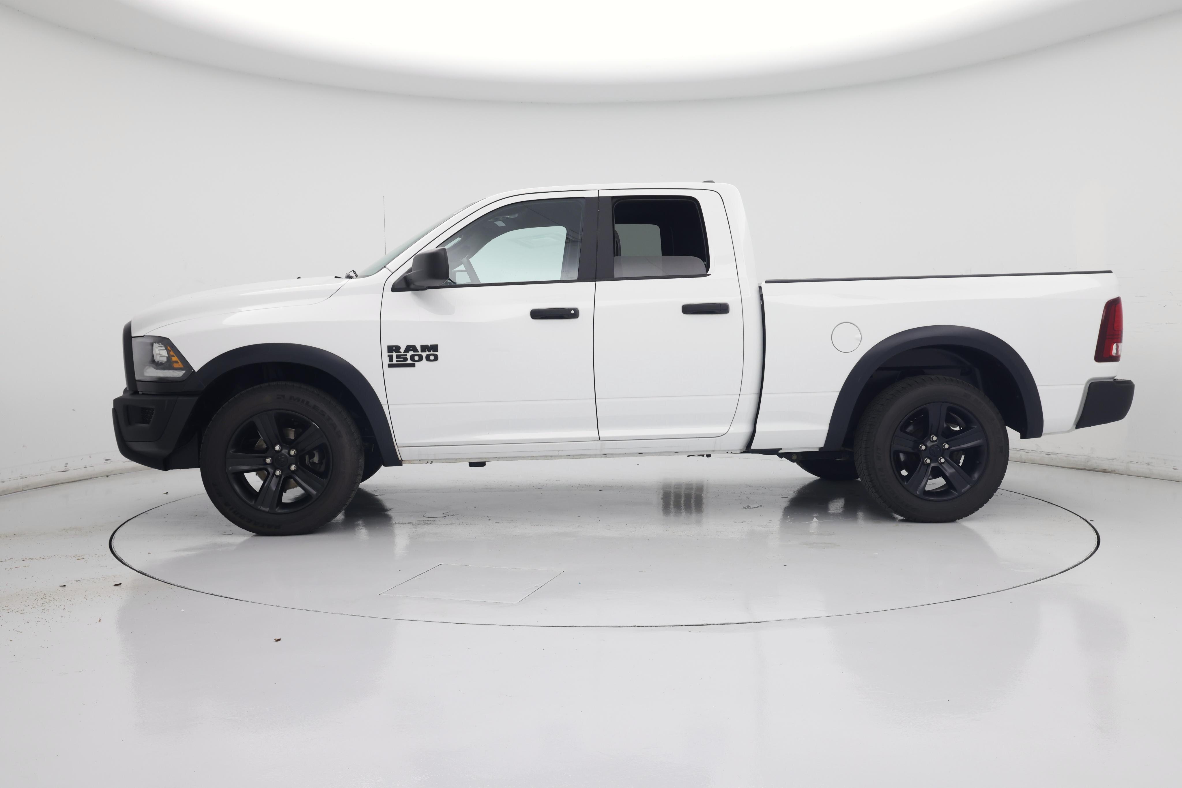 Thumbnail: 2022 RAM 1500 Classic - 3