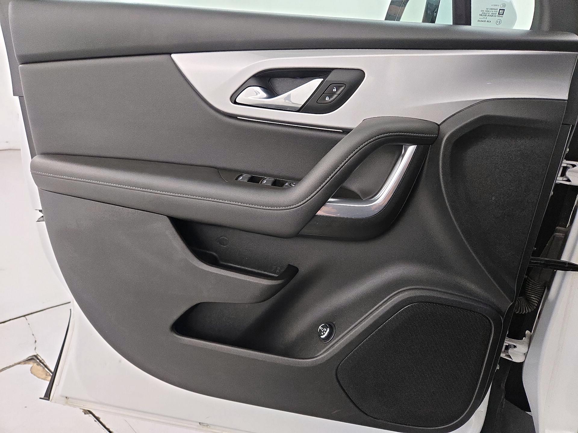 Thumbnail: 2021 Chevrolet Blazer - 12