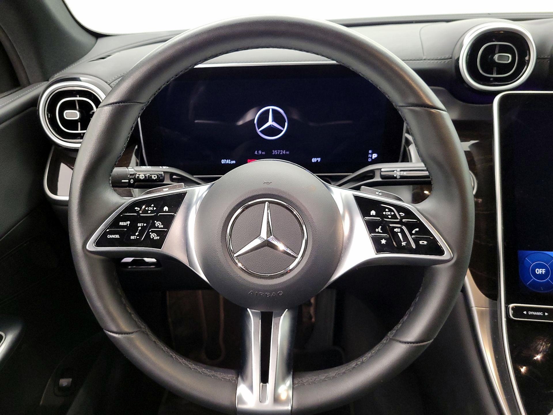 Thumbnail: 2024 Mercedes-Benz GLC - 10