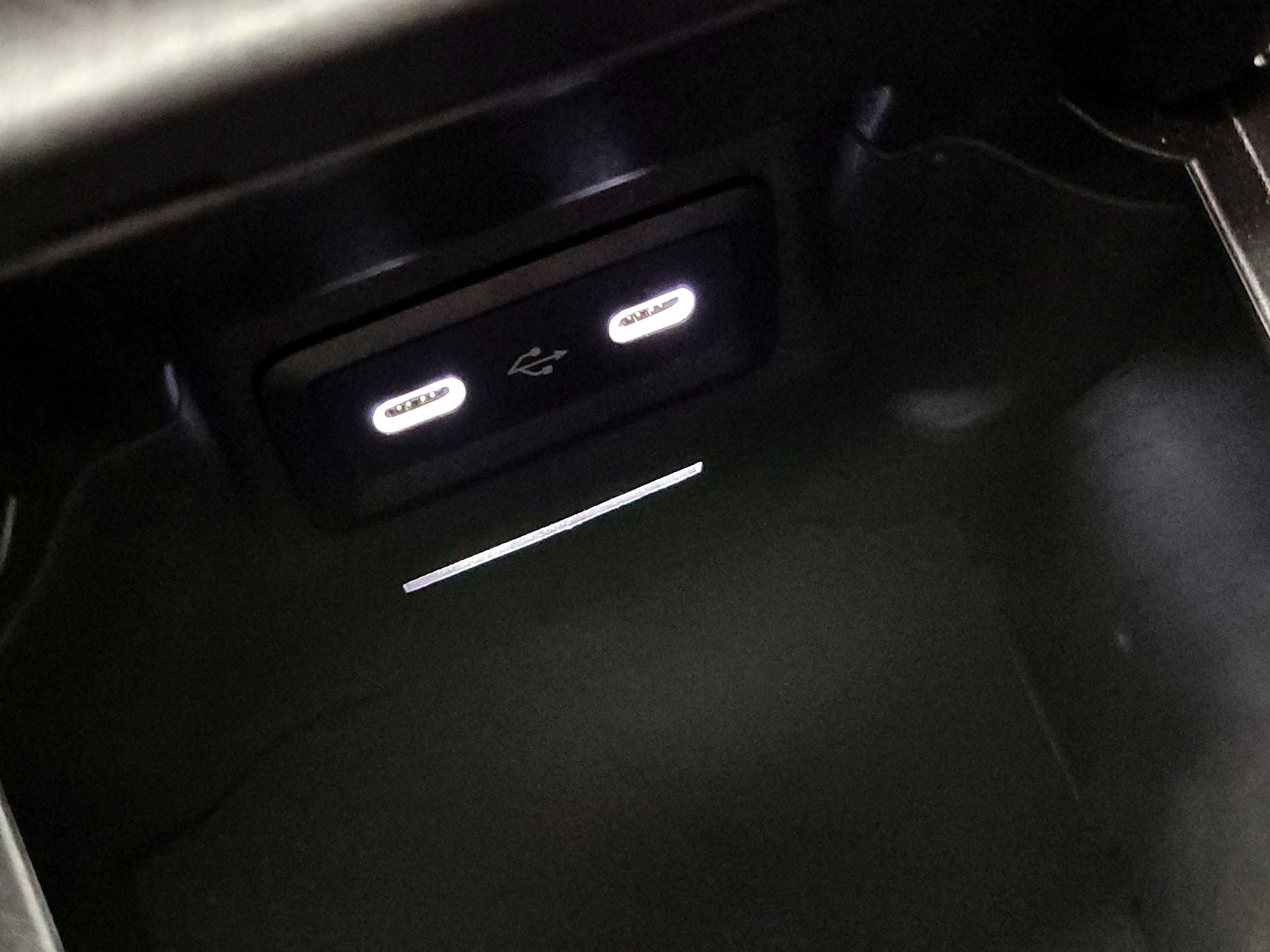 Thumbnail: 2024 Mercedes-Benz GLC - 18