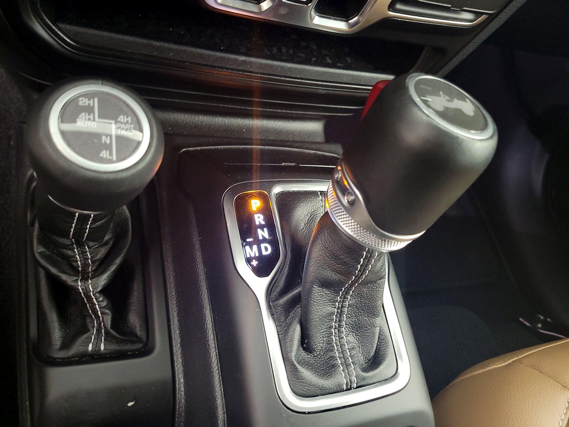 Thumbnail: 2021 Jeep Wrangler - 17