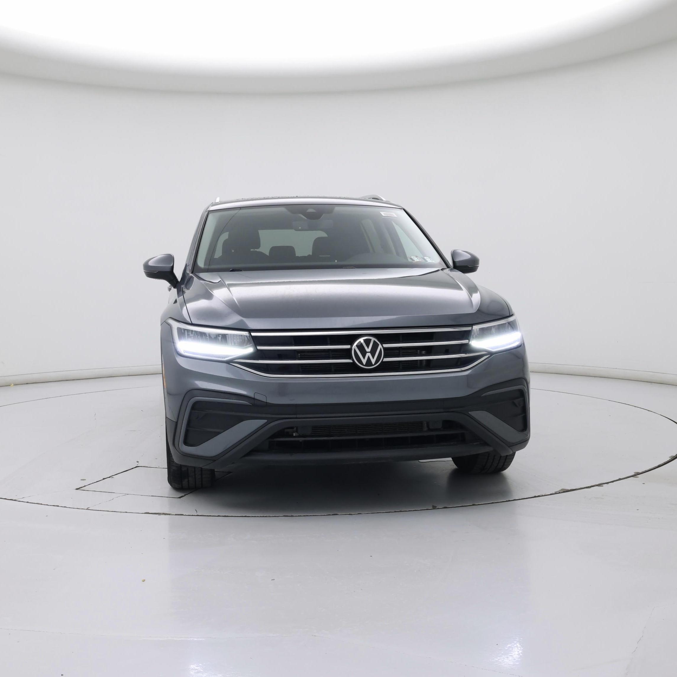 Thumbnail: 2022 Volkswagen Tiguan - 5