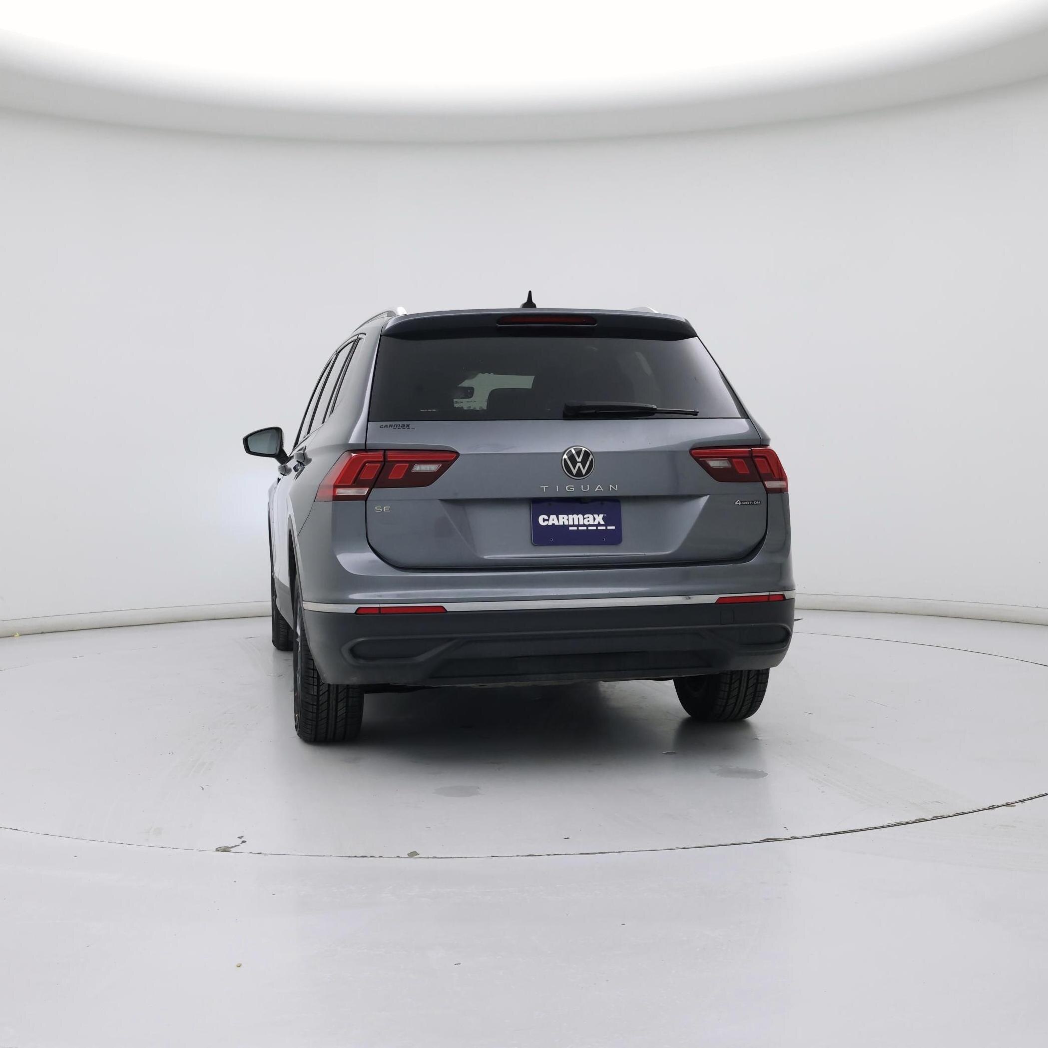 Thumbnail: 2022 Volkswagen Tiguan - 6