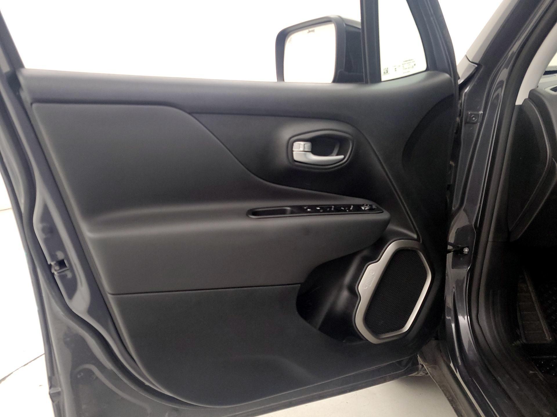 Thumbnail: 2023 Jeep Renegade - 12