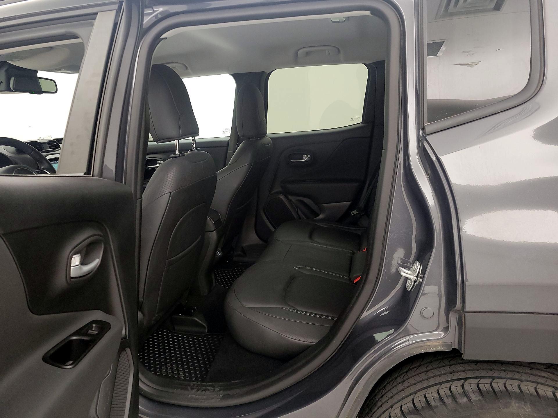 Thumbnail: 2023 Jeep Renegade - 20