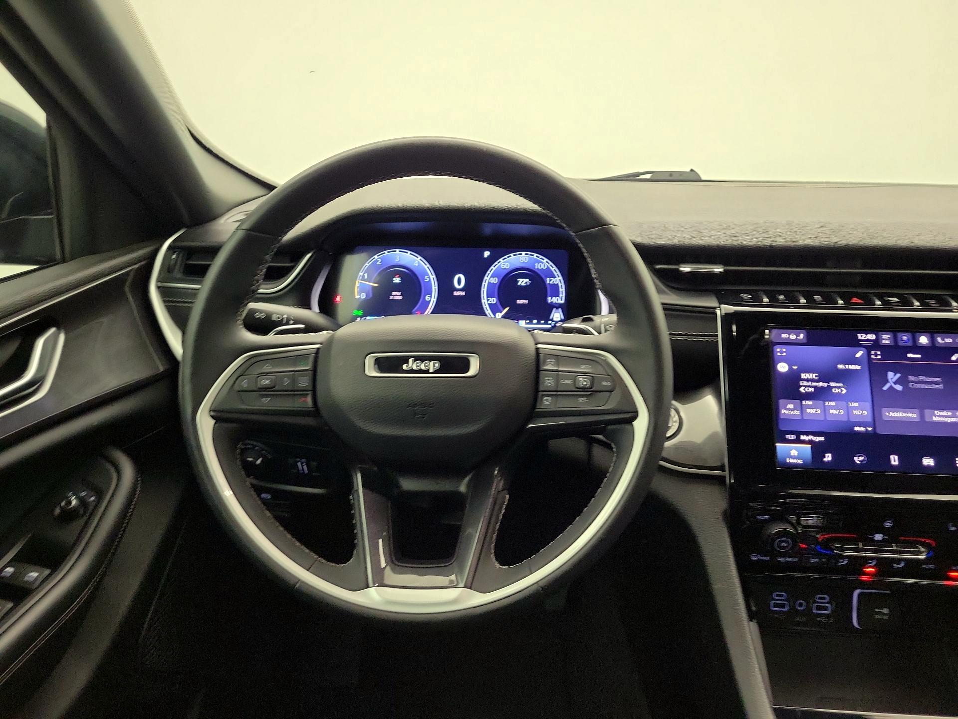 Thumbnail: 2023 Jeep Grand Cherokee L - 10