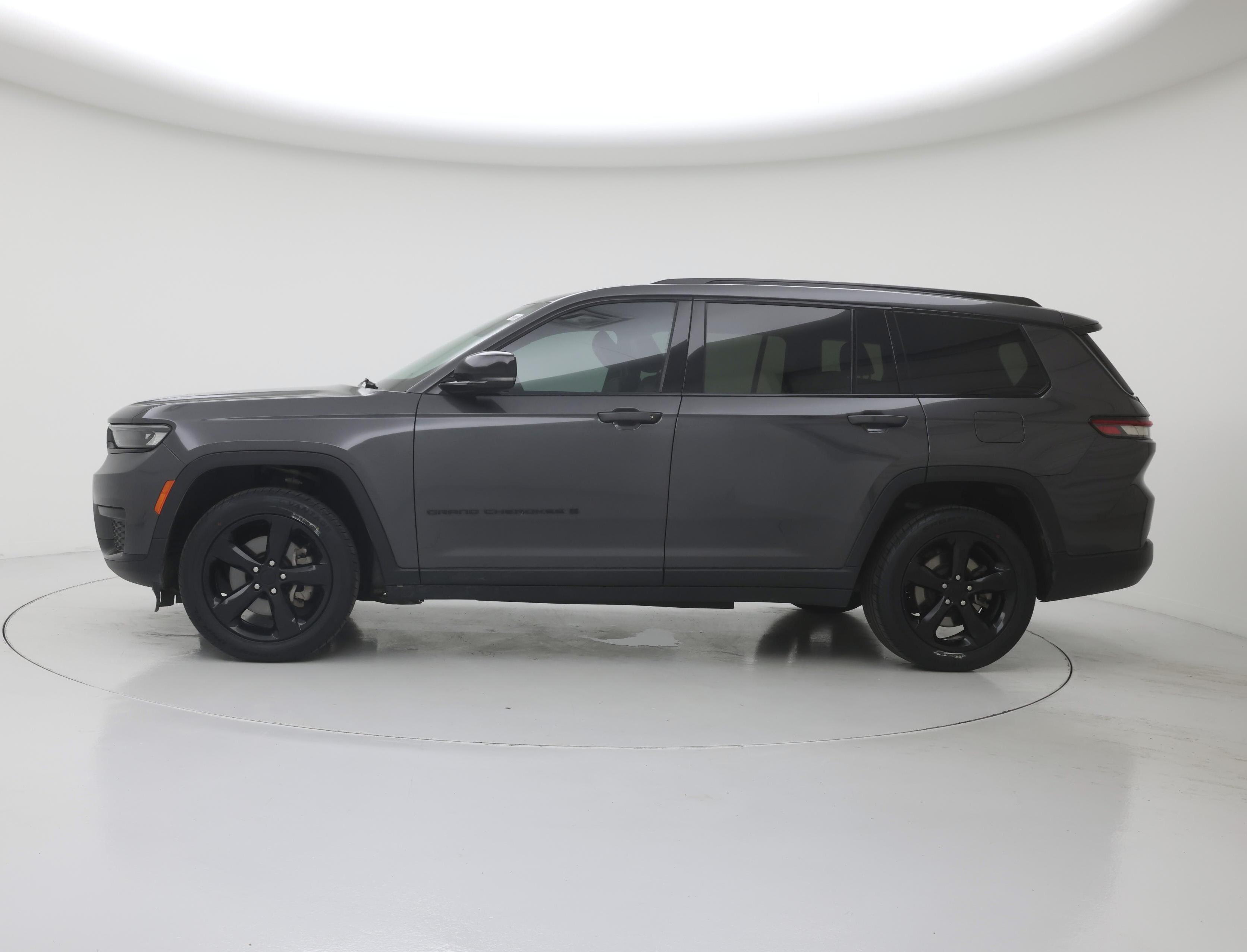 Thumbnail: 2023 Jeep Grand Cherokee L - 3