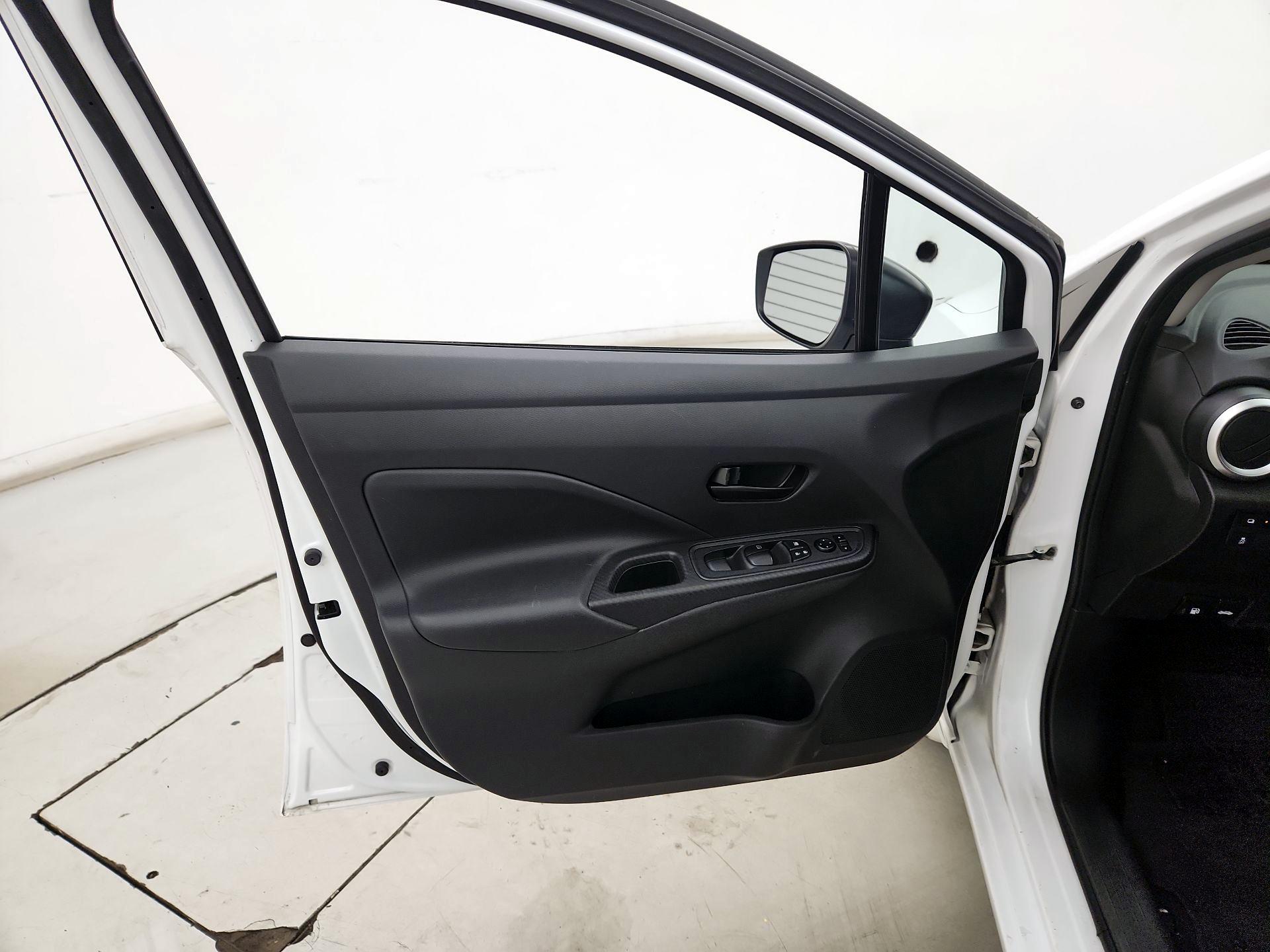 Thumbnail: 2021 Nissan Versa - 12