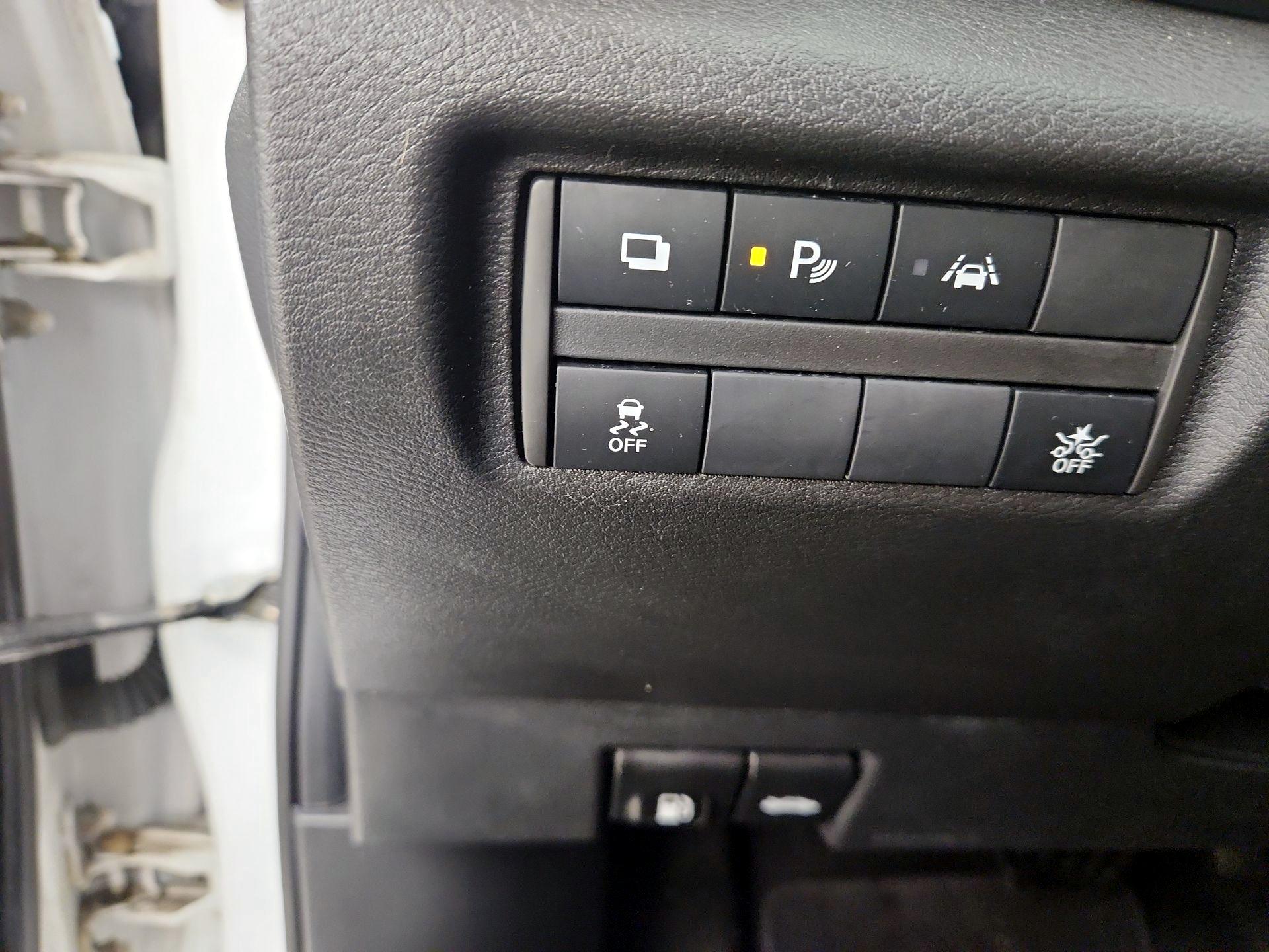 Thumbnail: 2021 Nissan Versa - 13