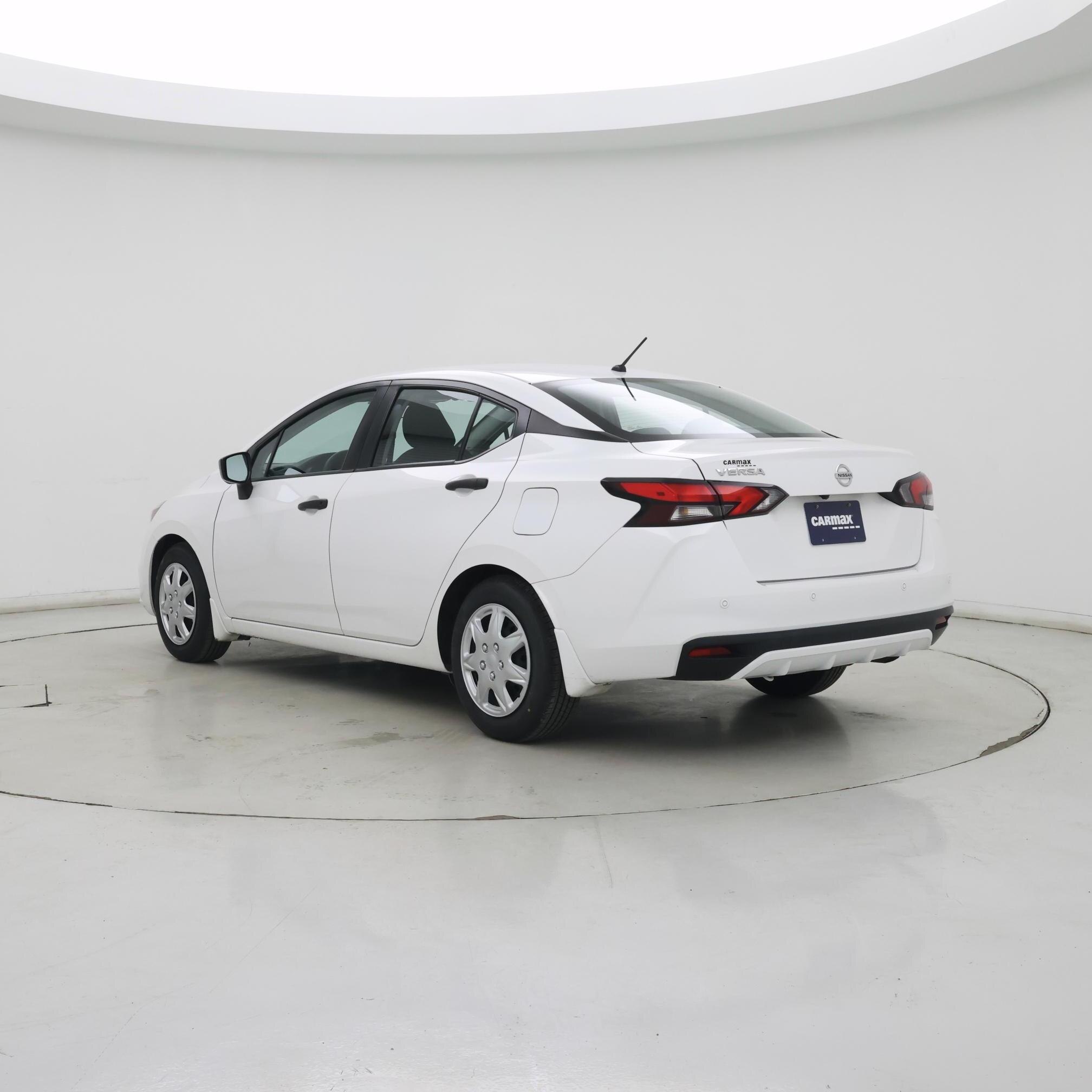 Thumbnail: 2021 Nissan Versa - 2