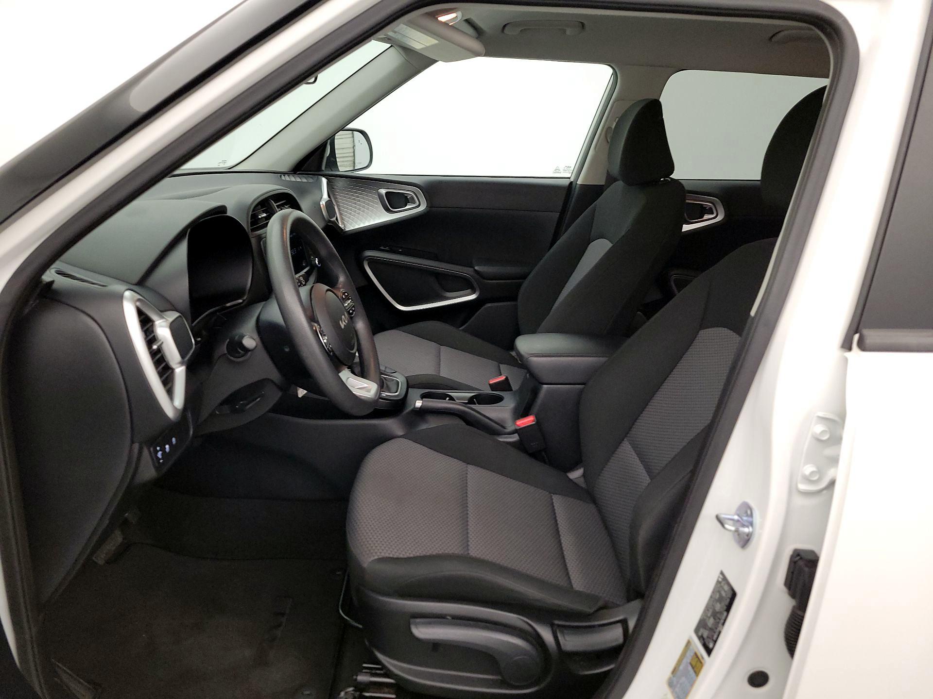 Thumbnail: 2023 Kia Soul - 11