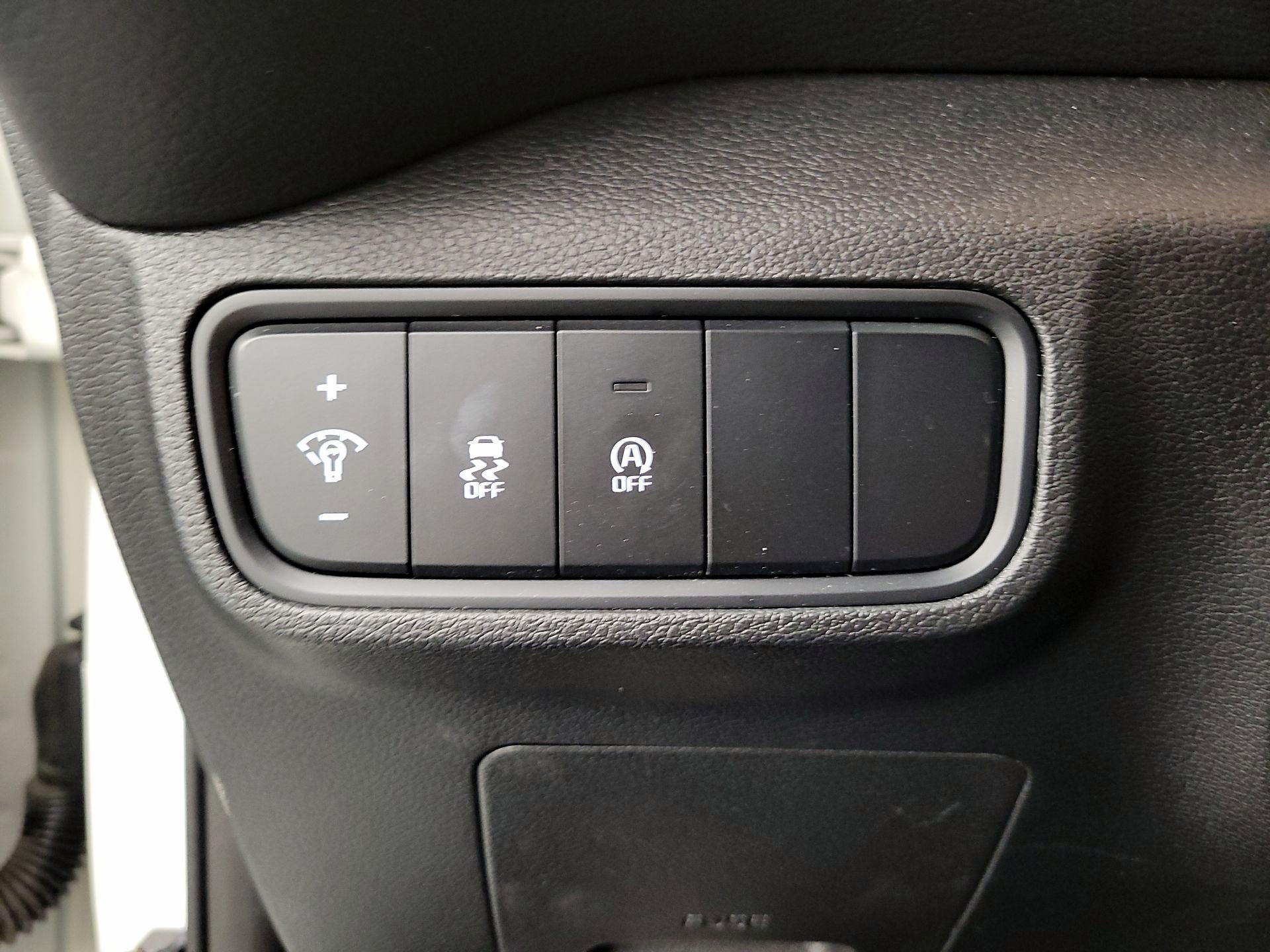 Thumbnail: 2023 Kia Soul - 13