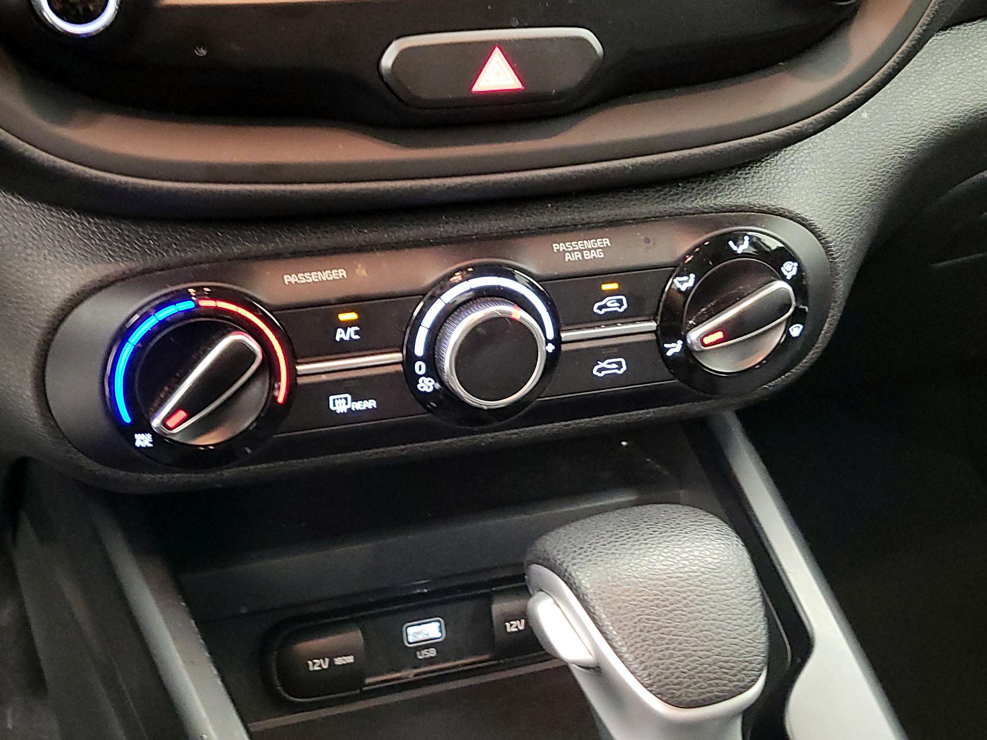 Thumbnail: 2023 Kia Soul - 16