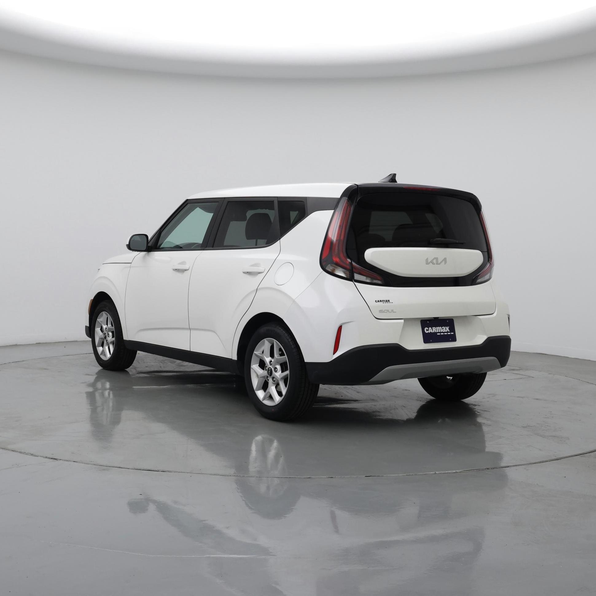Thumbnail: 2023 Kia Soul - 2