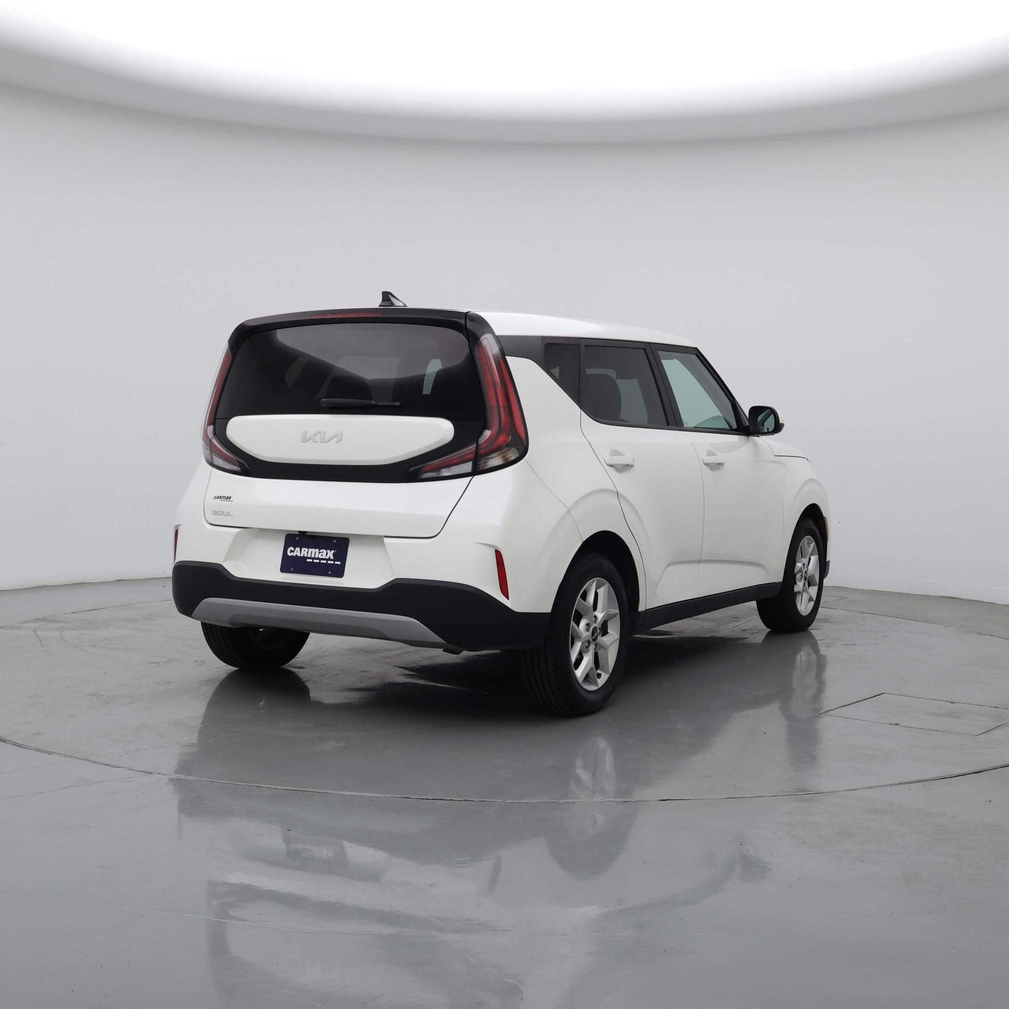 Thumbnail: 2023 Kia Soul - 8