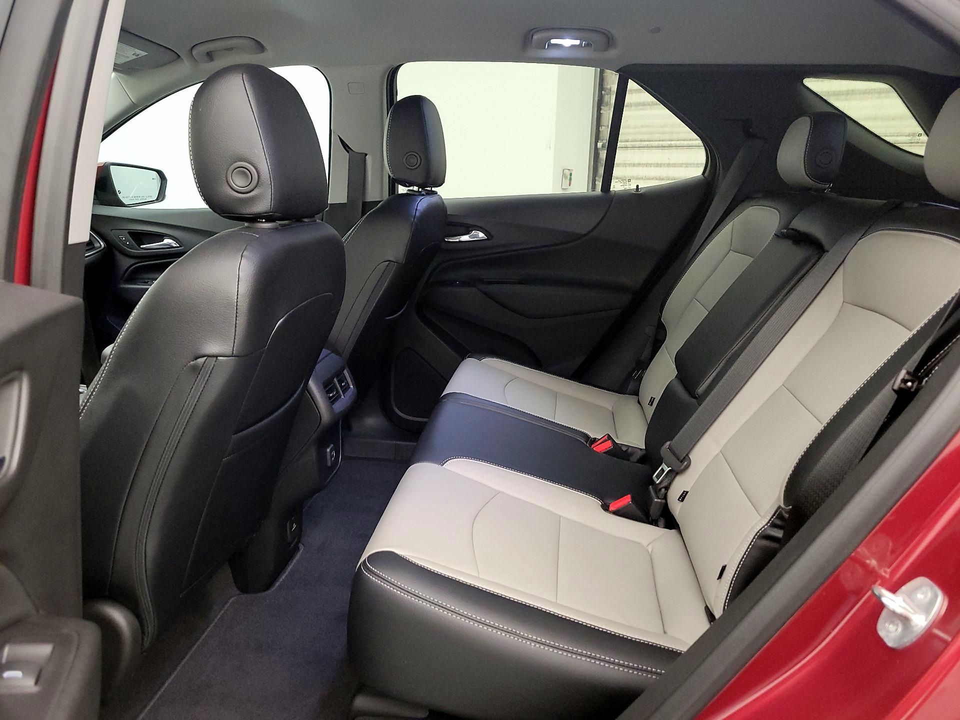 Thumbnail: 2020 Chevrolet Equinox - 19