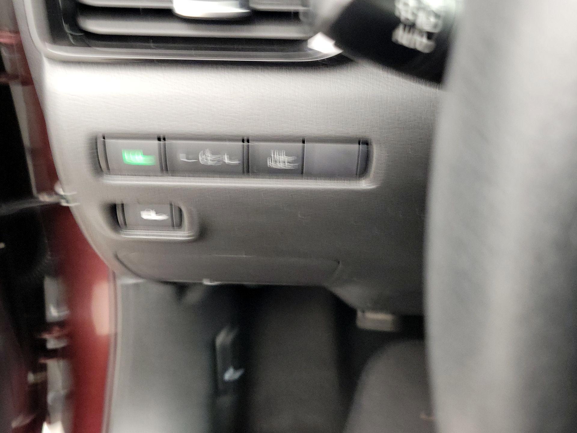 Thumbnail: 2023 Nissan Sentra - 13