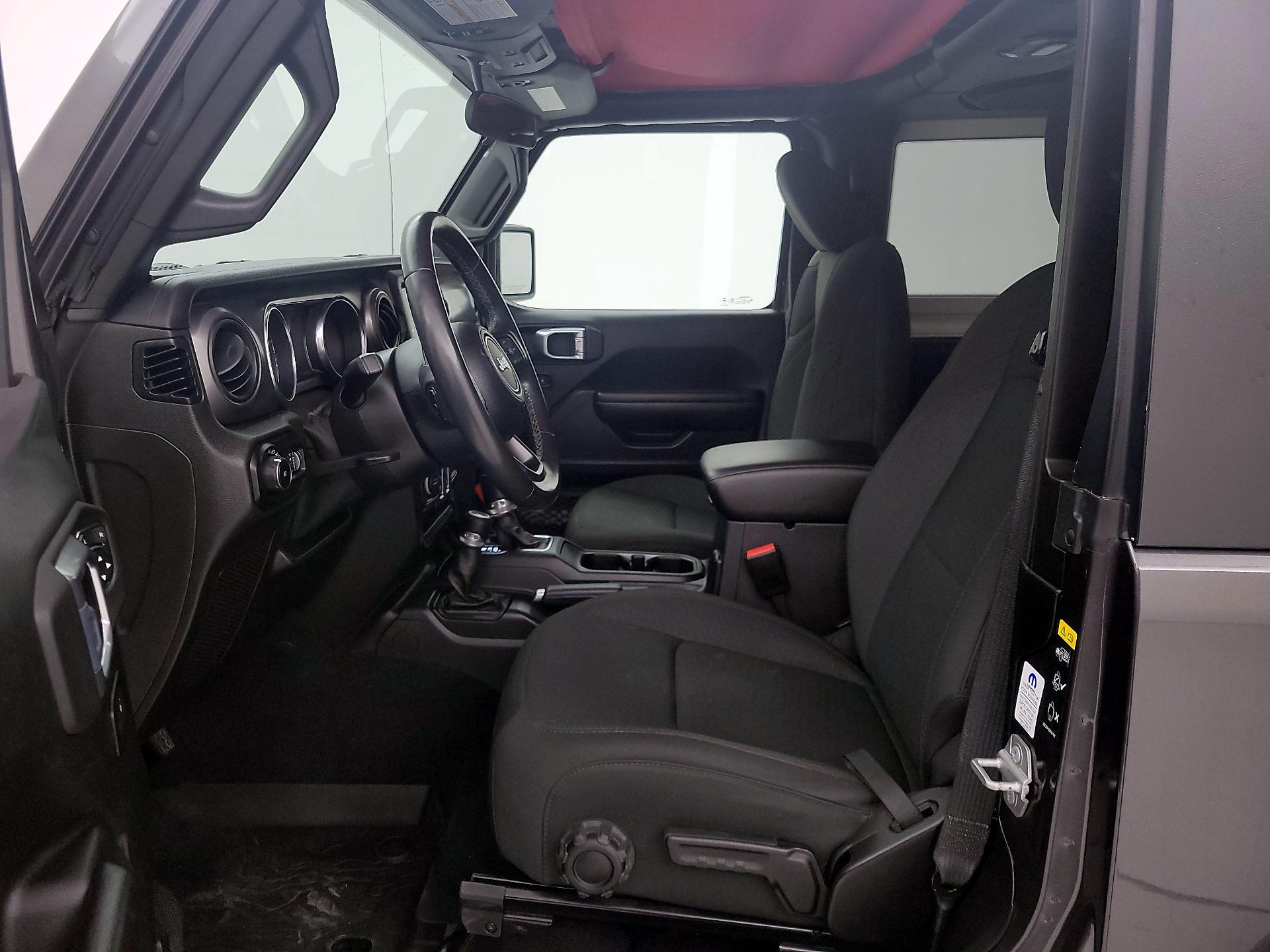 Thumbnail: 2021 Jeep Wrangler - 11