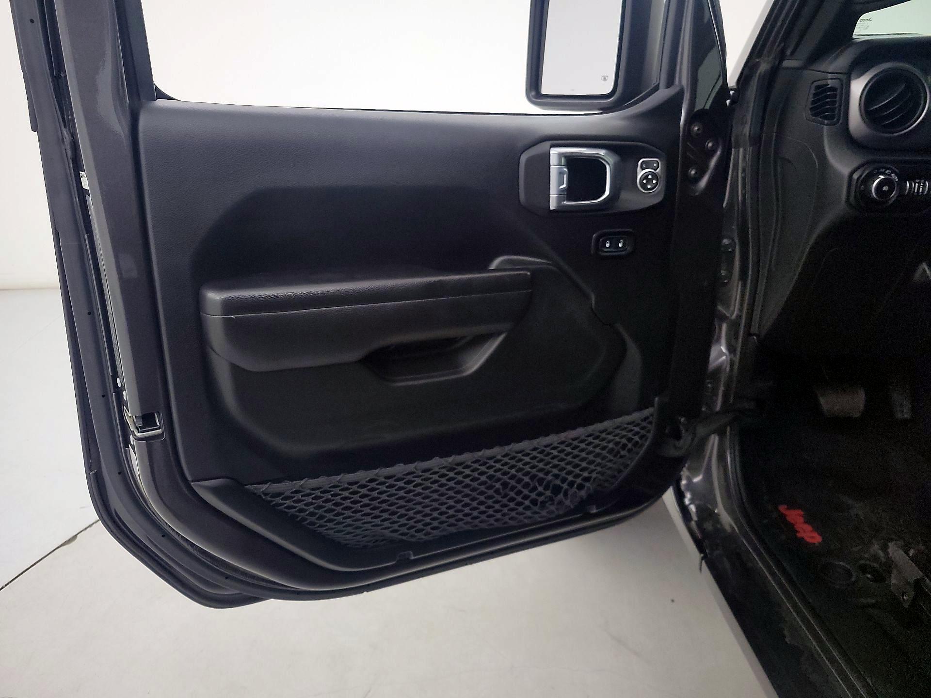 Thumbnail: 2021 Jeep Wrangler - 12