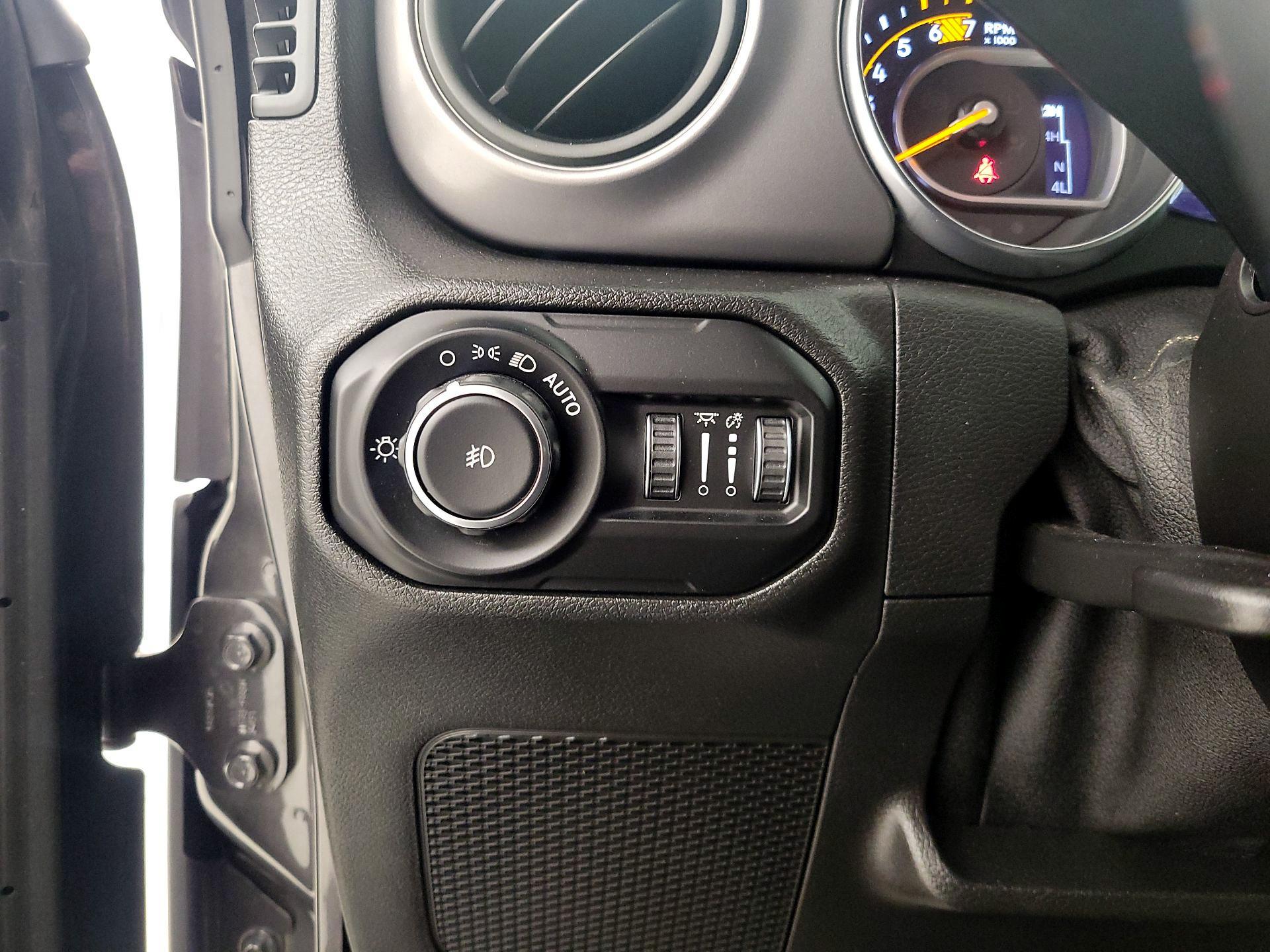 Thumbnail: 2021 Jeep Wrangler - 13