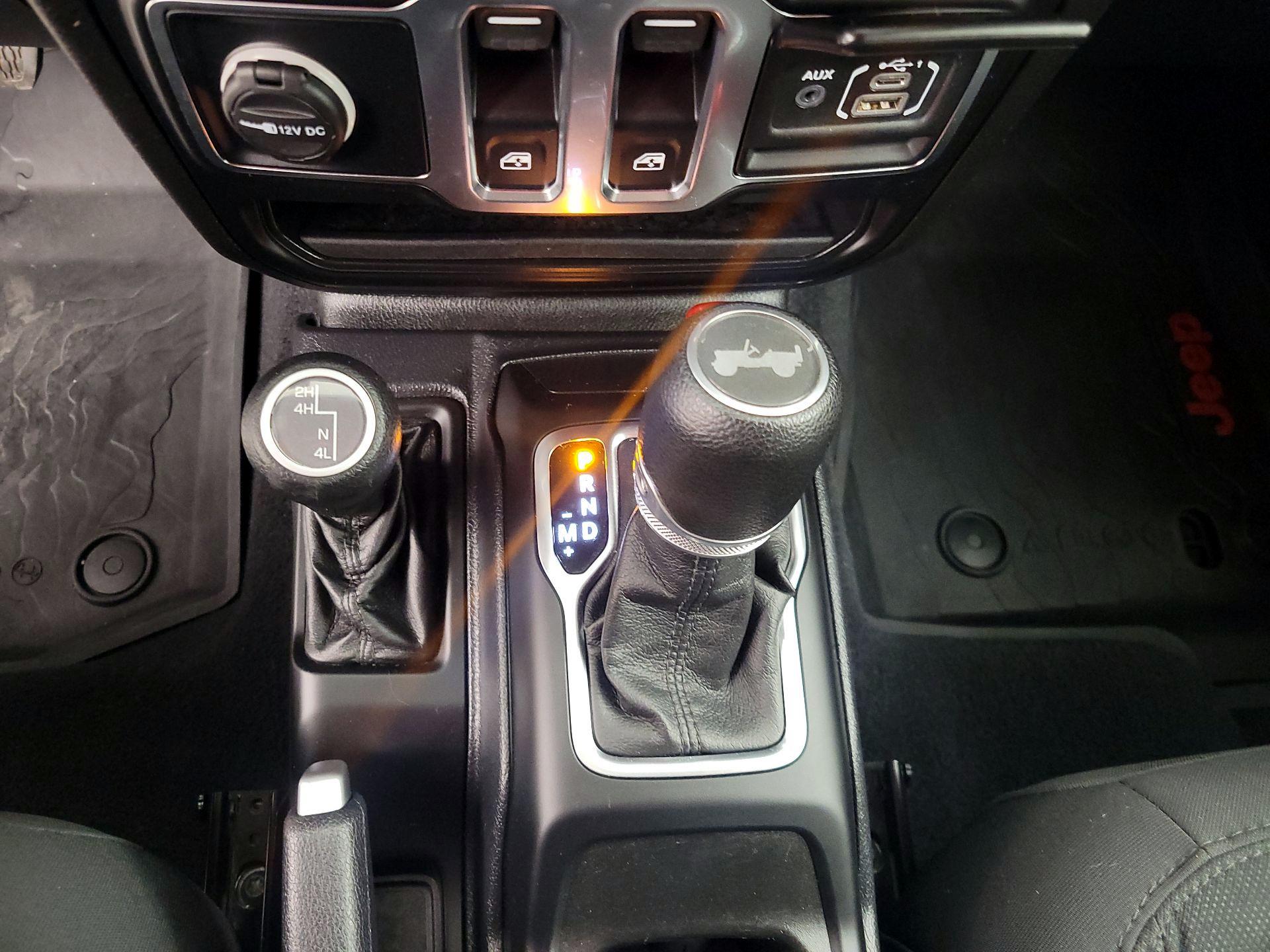 Thumbnail: 2021 Jeep Wrangler - 17