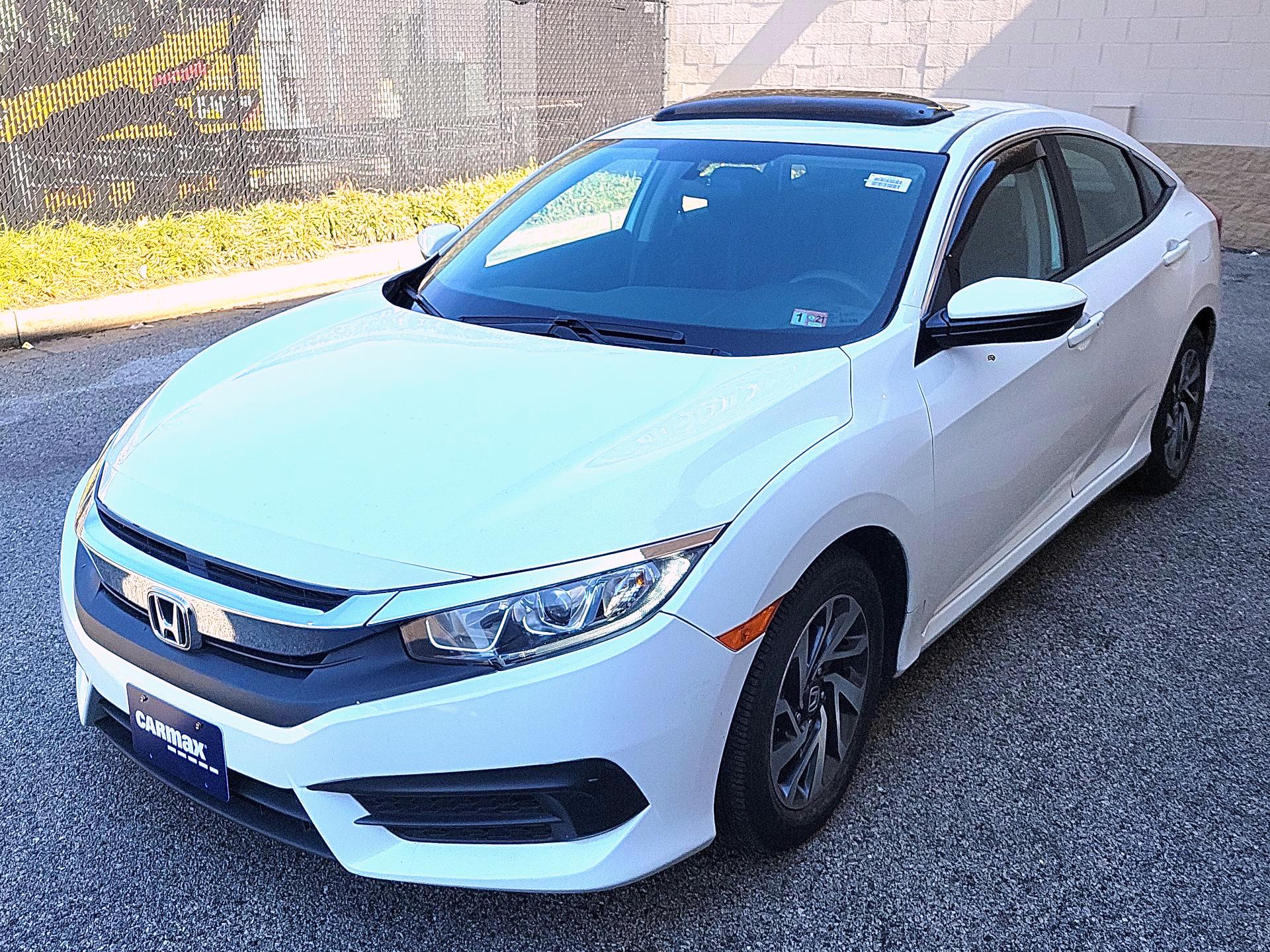 Thumbnail: 2016 Honda Civic - 3