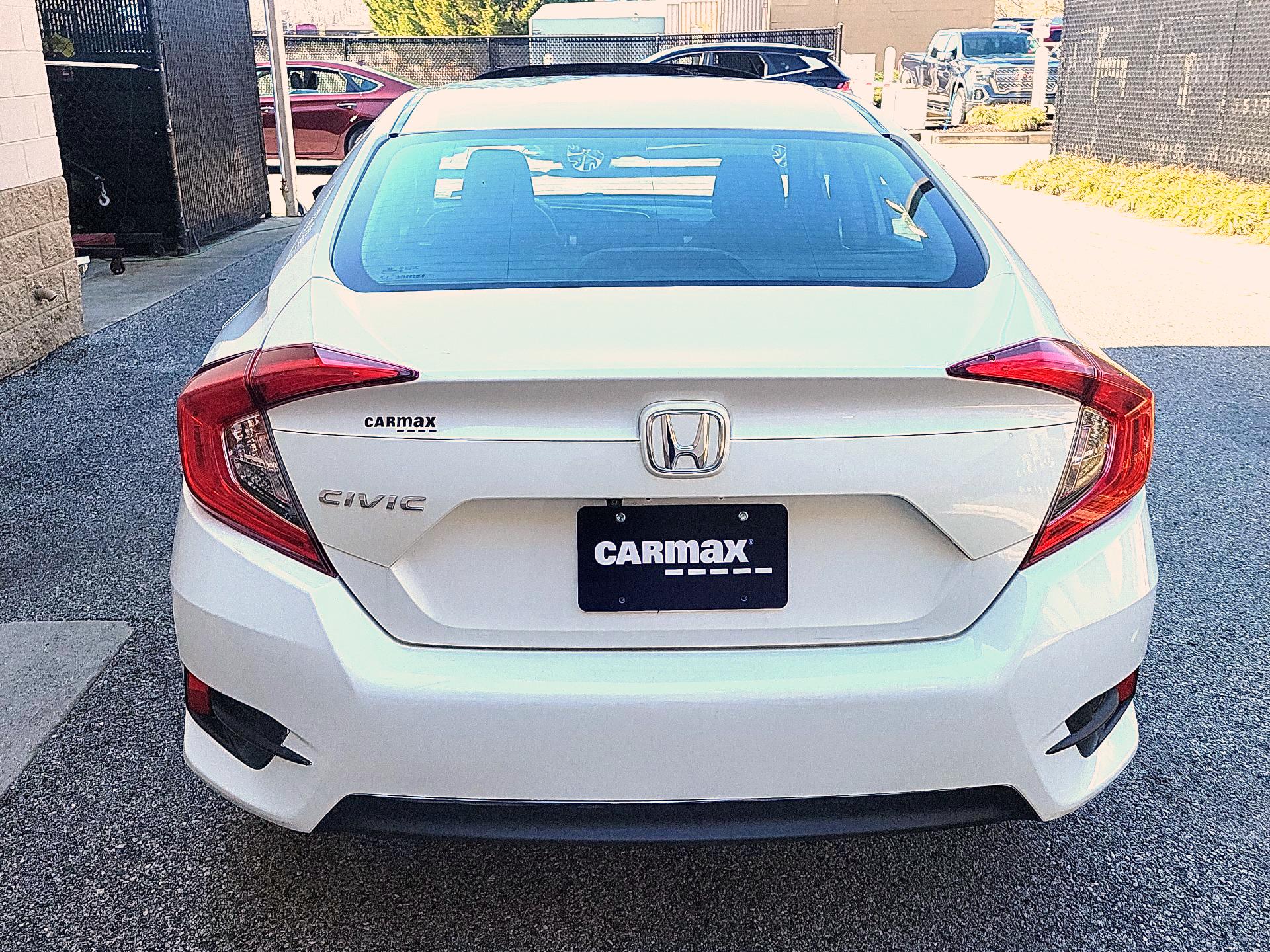 Thumbnail: 2016 Honda Civic - 6