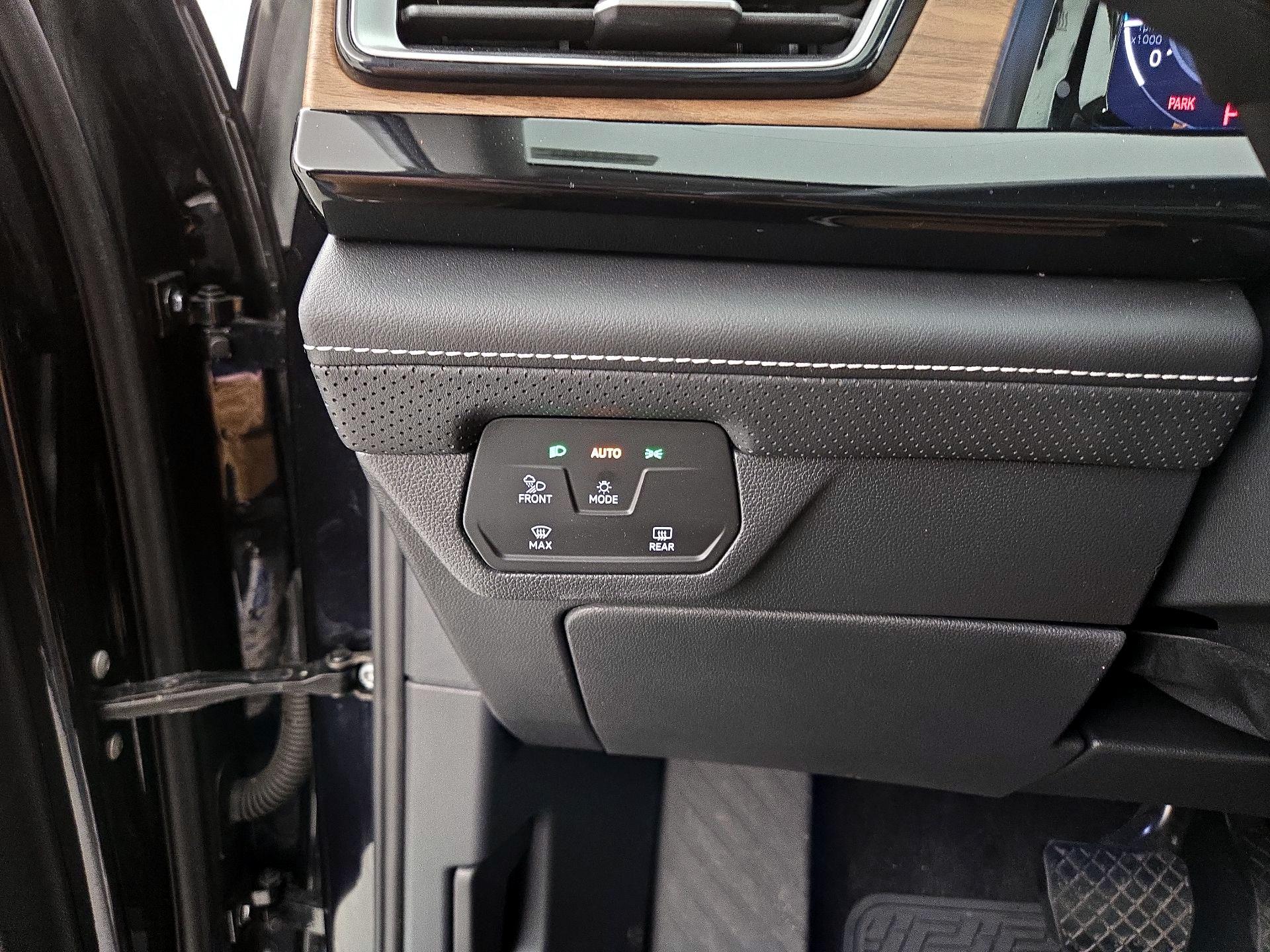 Thumbnail: 2024 Volkswagen Atlas - 13