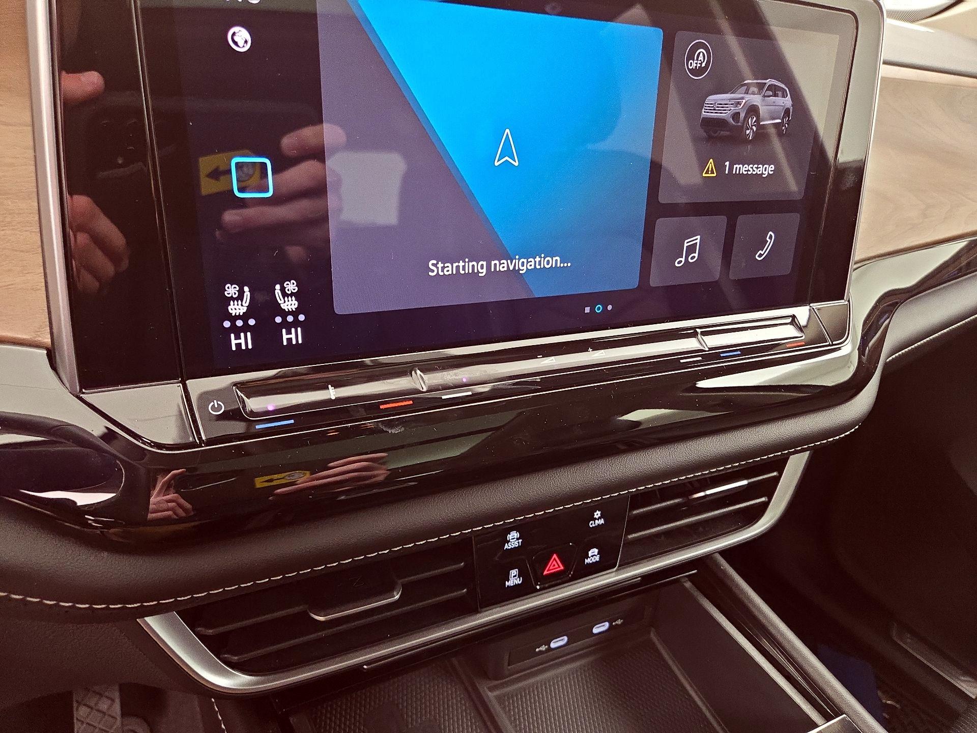 Thumbnail: 2024 Volkswagen Atlas - 16