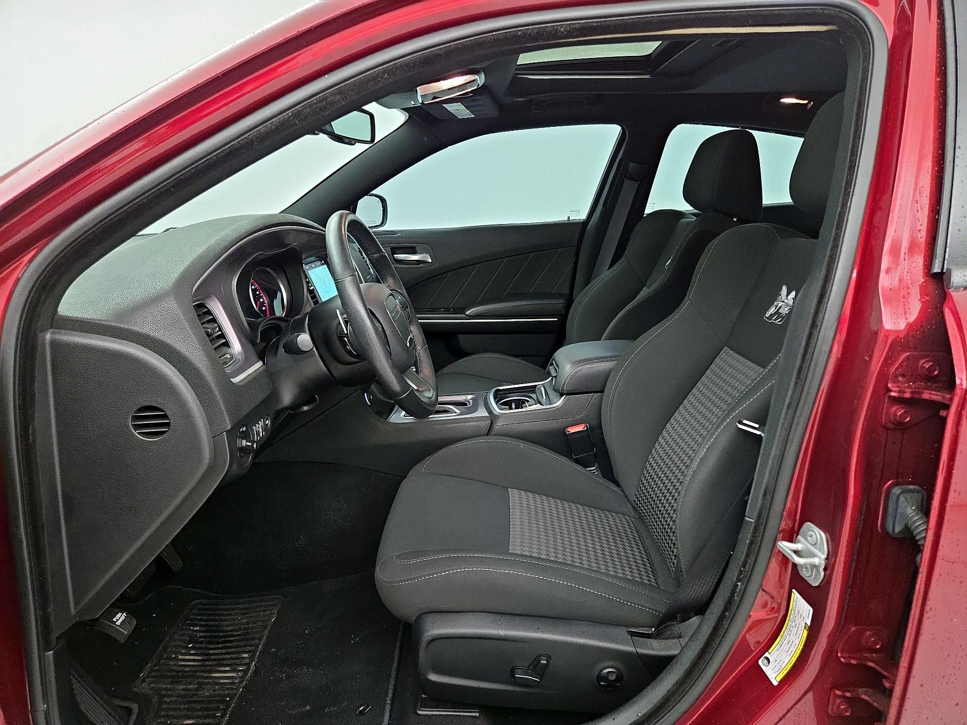 Thumbnail: 2019 Dodge Charger - 11