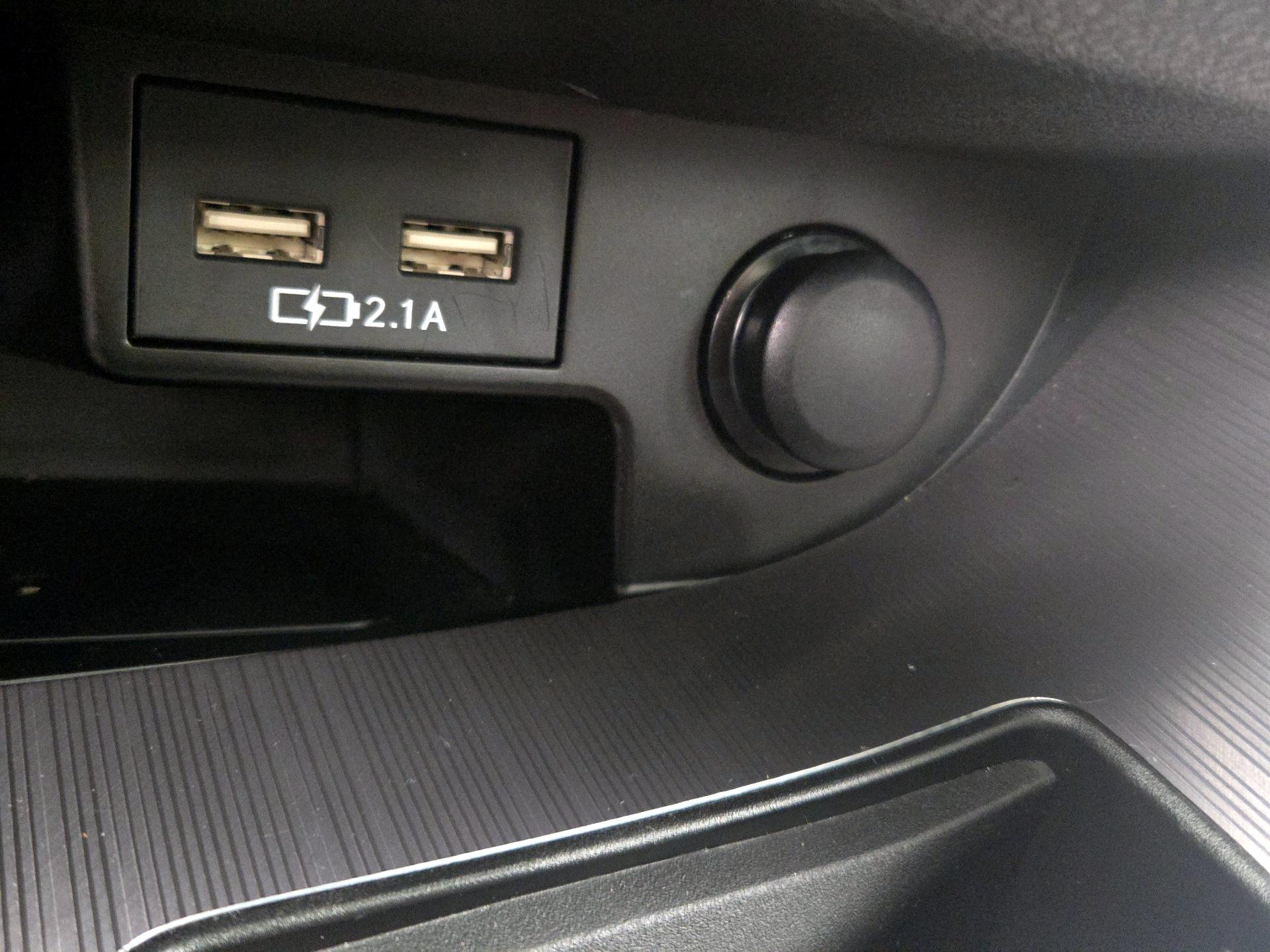 Thumbnail: 2021 Lexus RX - 19