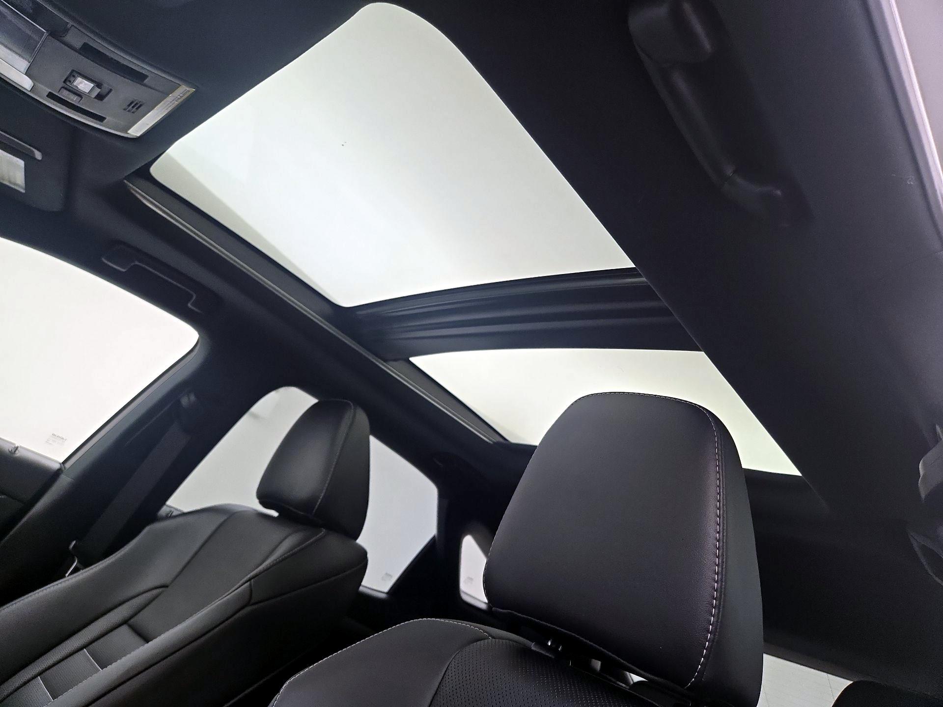 Thumbnail: 2021 Lexus RX - 20